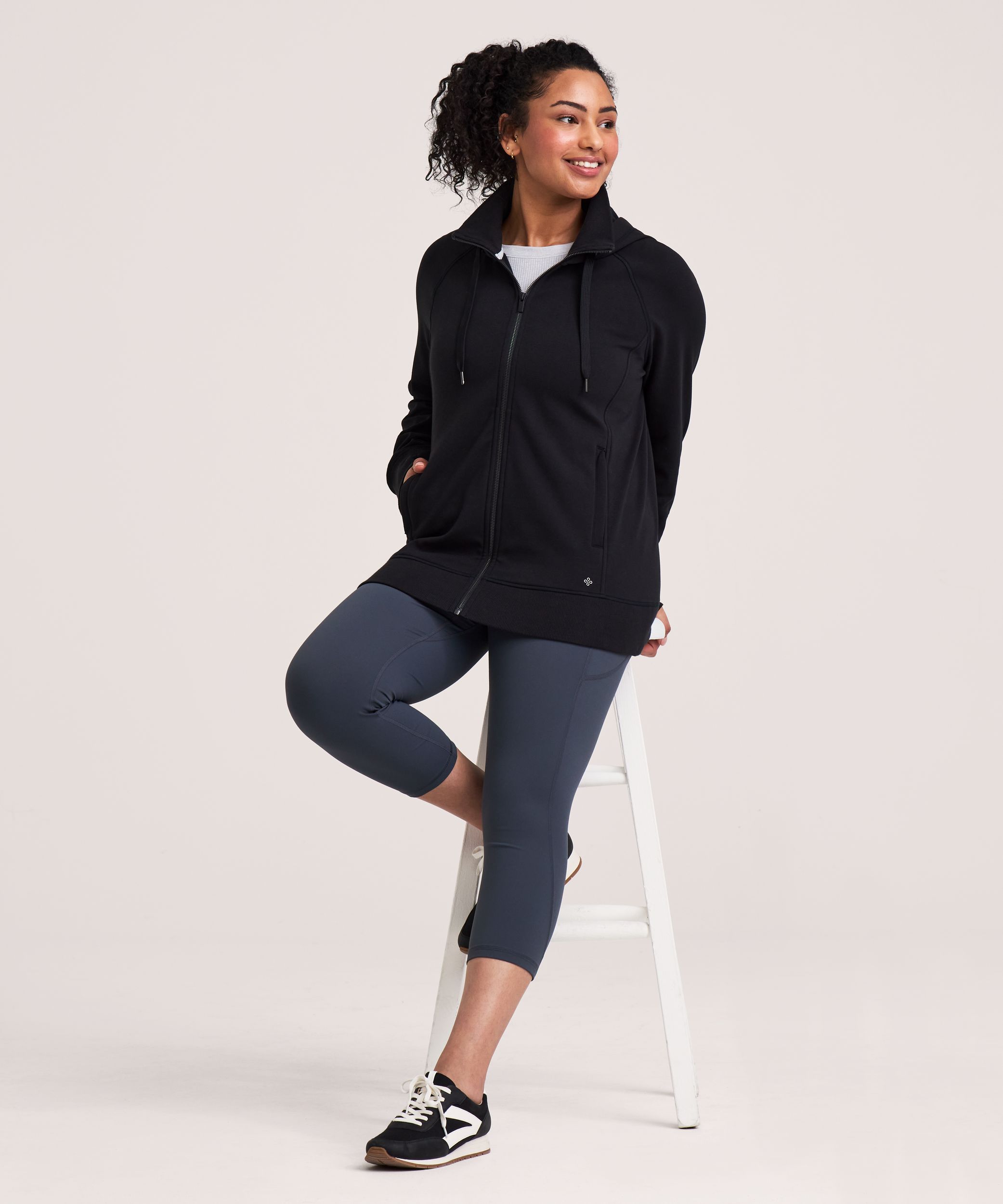 Chandail à capuche ajusté en molleton avec fermeture à glissière pour femmes, Shambhala