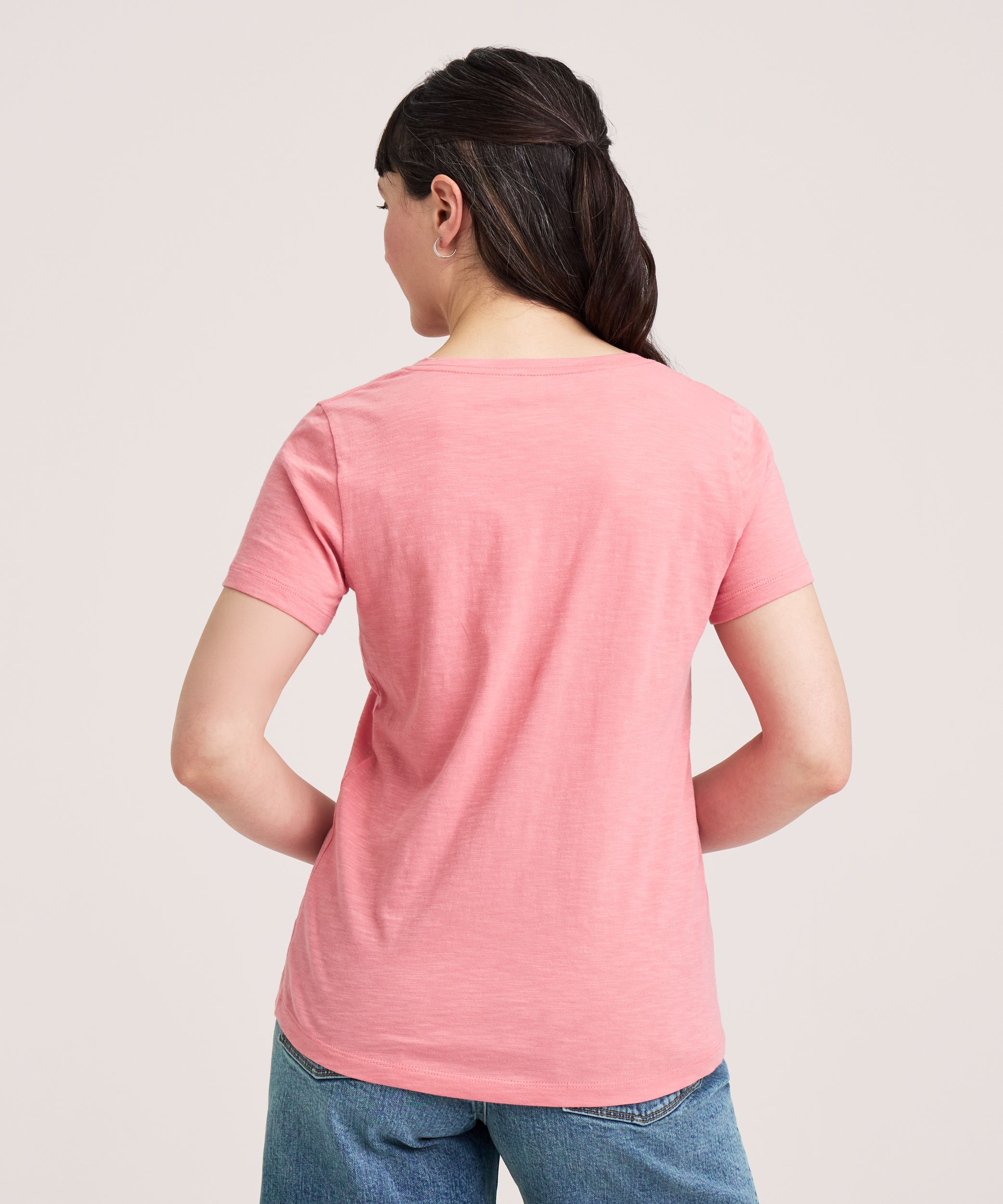 T-shirt en coton flammé à encolure en V et à manches courtes pour femmes, Denver Hayes