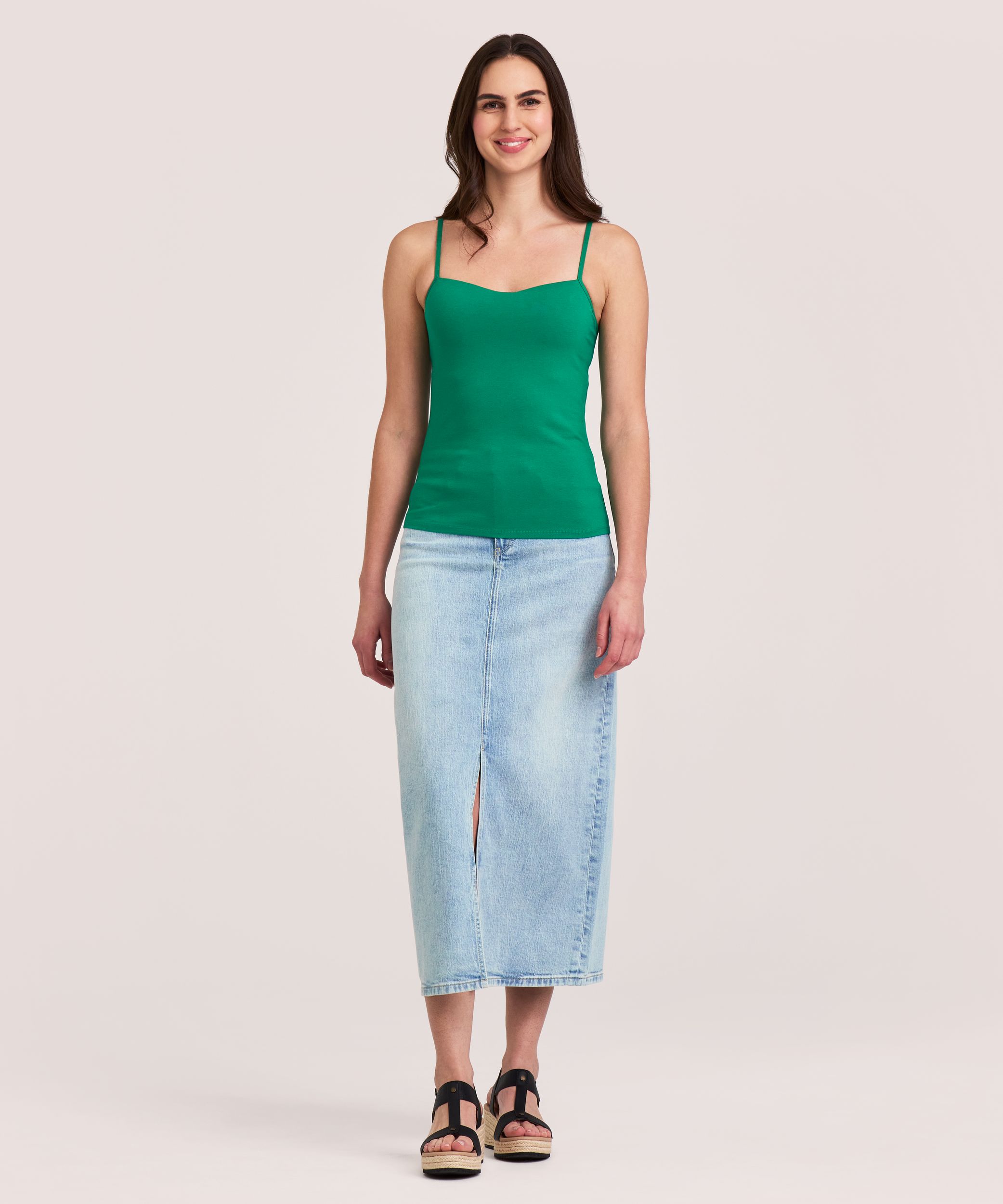 Denver Hayes Women's Curve Tech Built-In Bra Tank Top