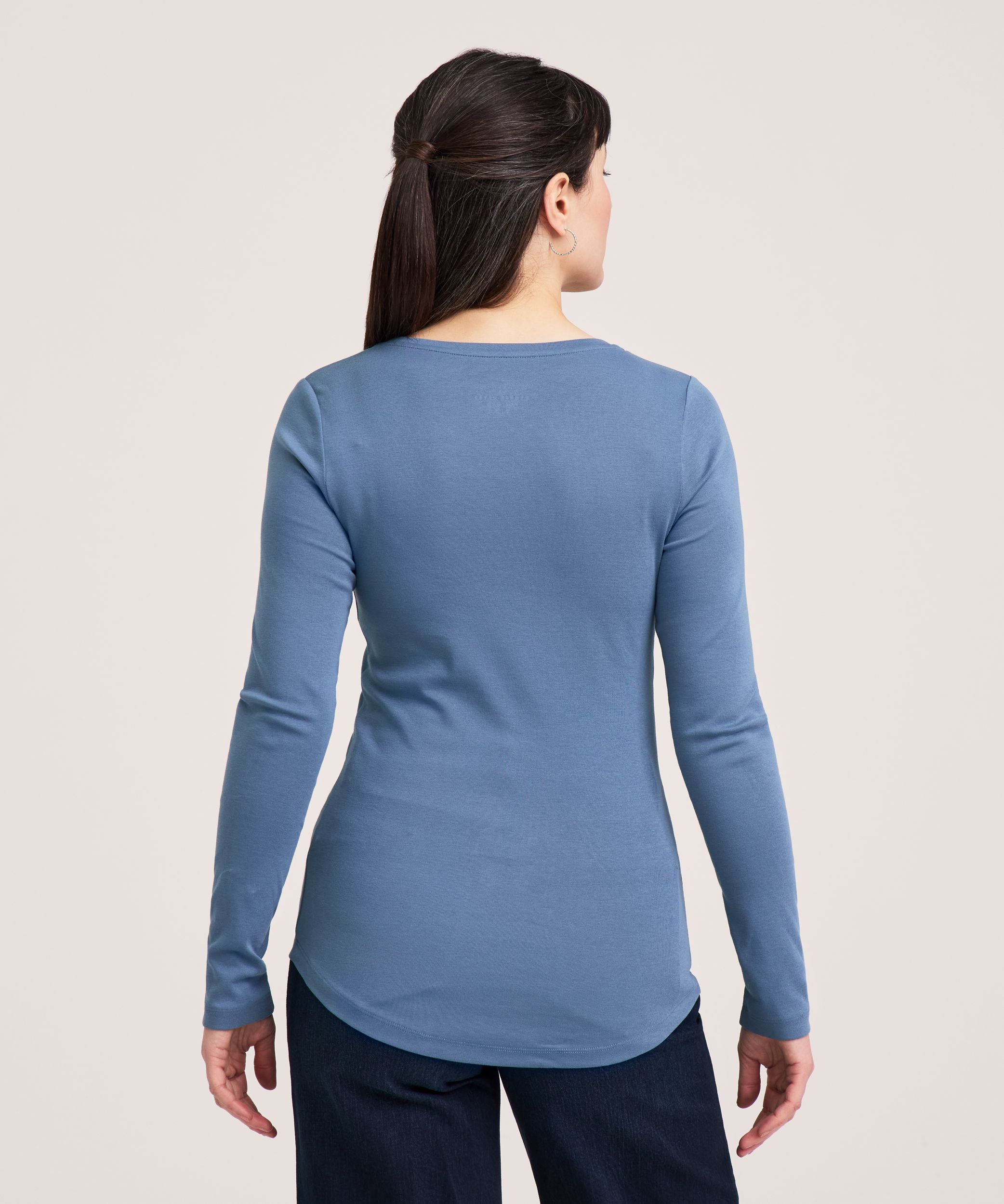 Denver Hayes Women's Long Sleeve Slim Fit Crew Neck T-Shirt