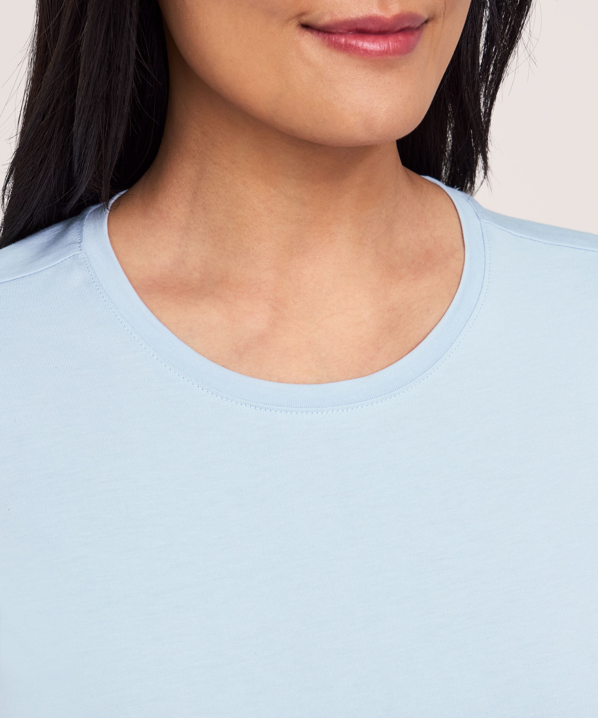 Denver Hayes Women's Short Sleeve Semi Fitted Round Neck Supima Cotton T-Shirt