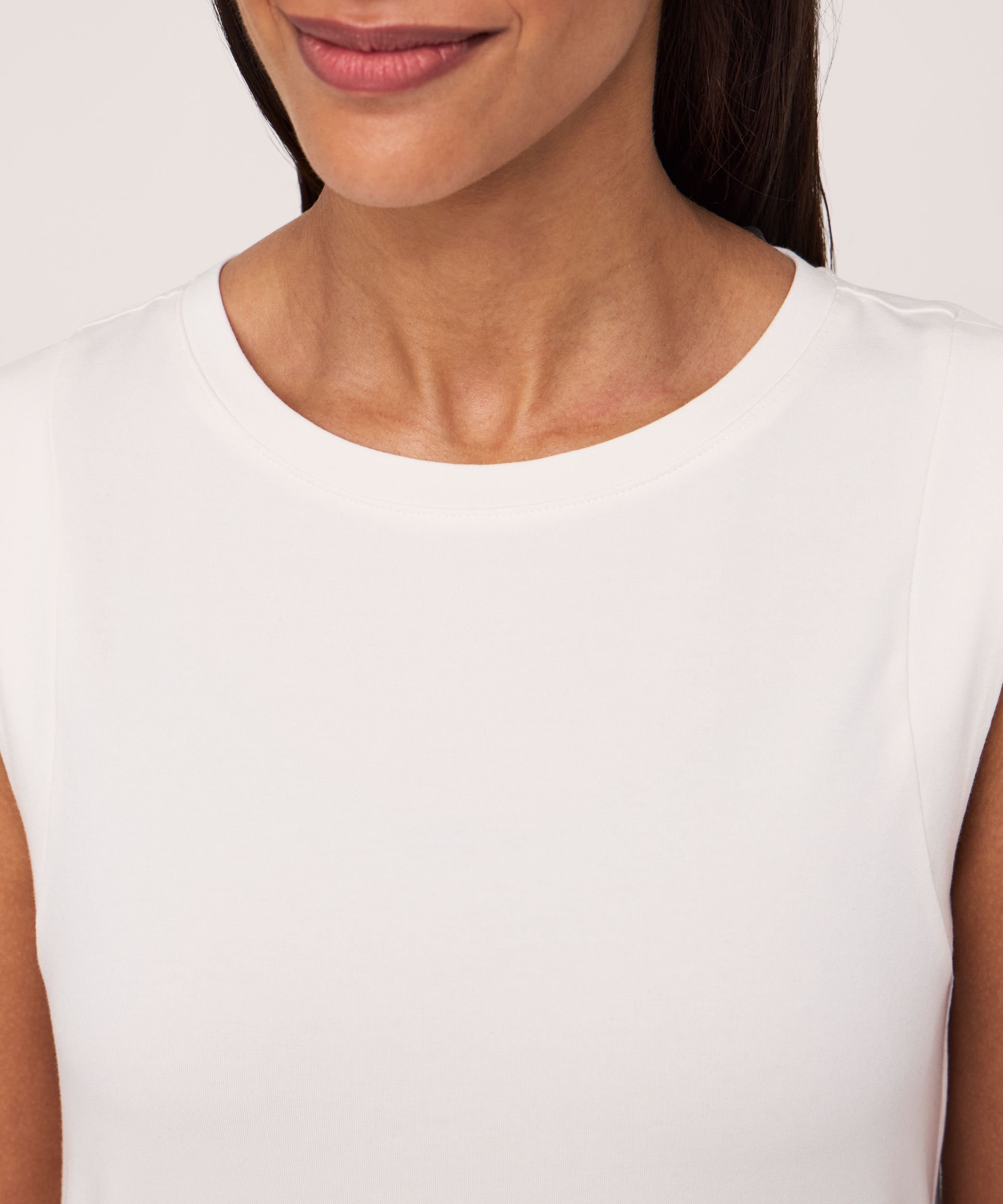 Denver Hayes Women's Relaxed Round Neck Gathered Side Tank Top
