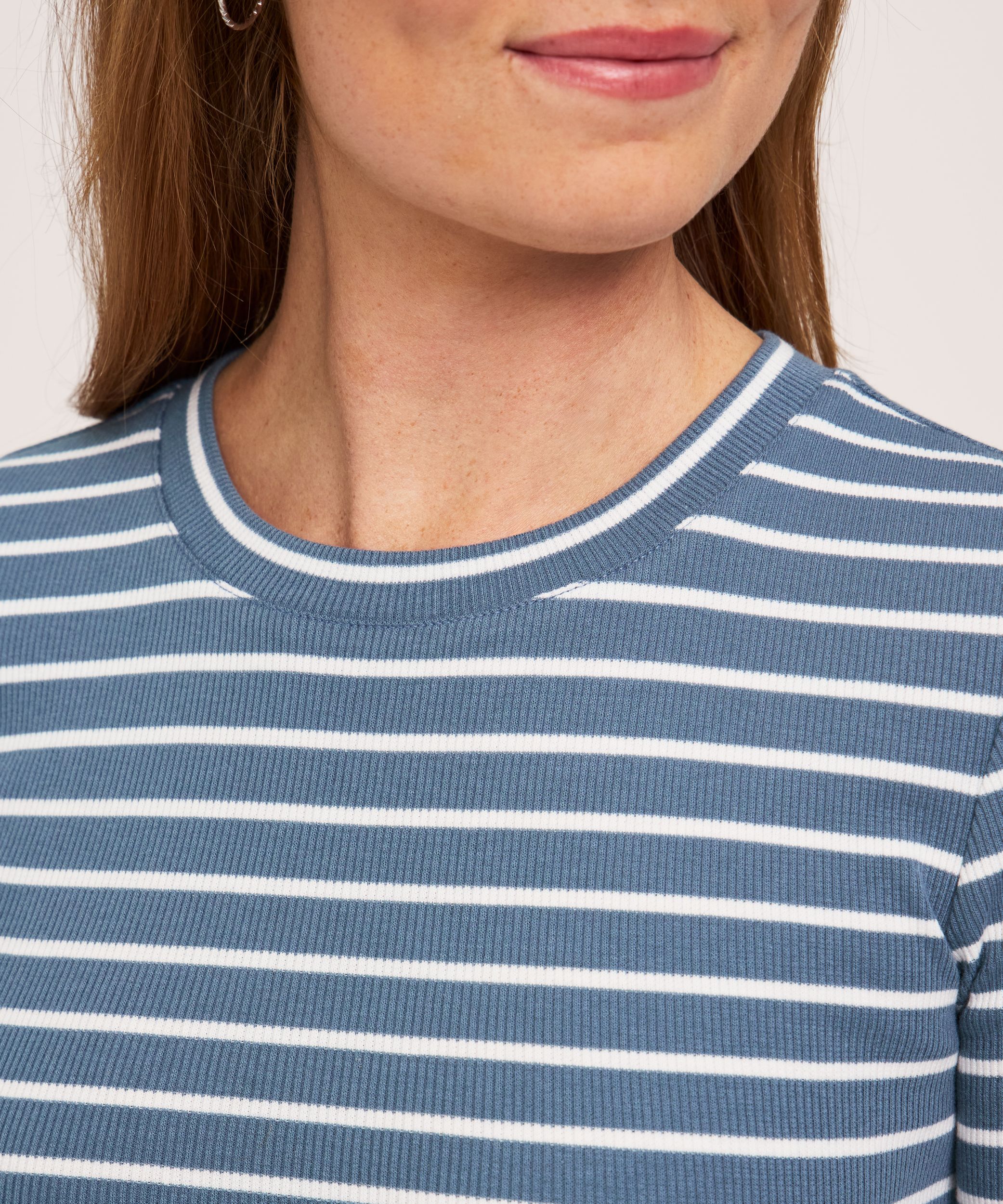 Denver Hayes Women's Semi-Fitted Elbow Sleeve Crewneck Shirt