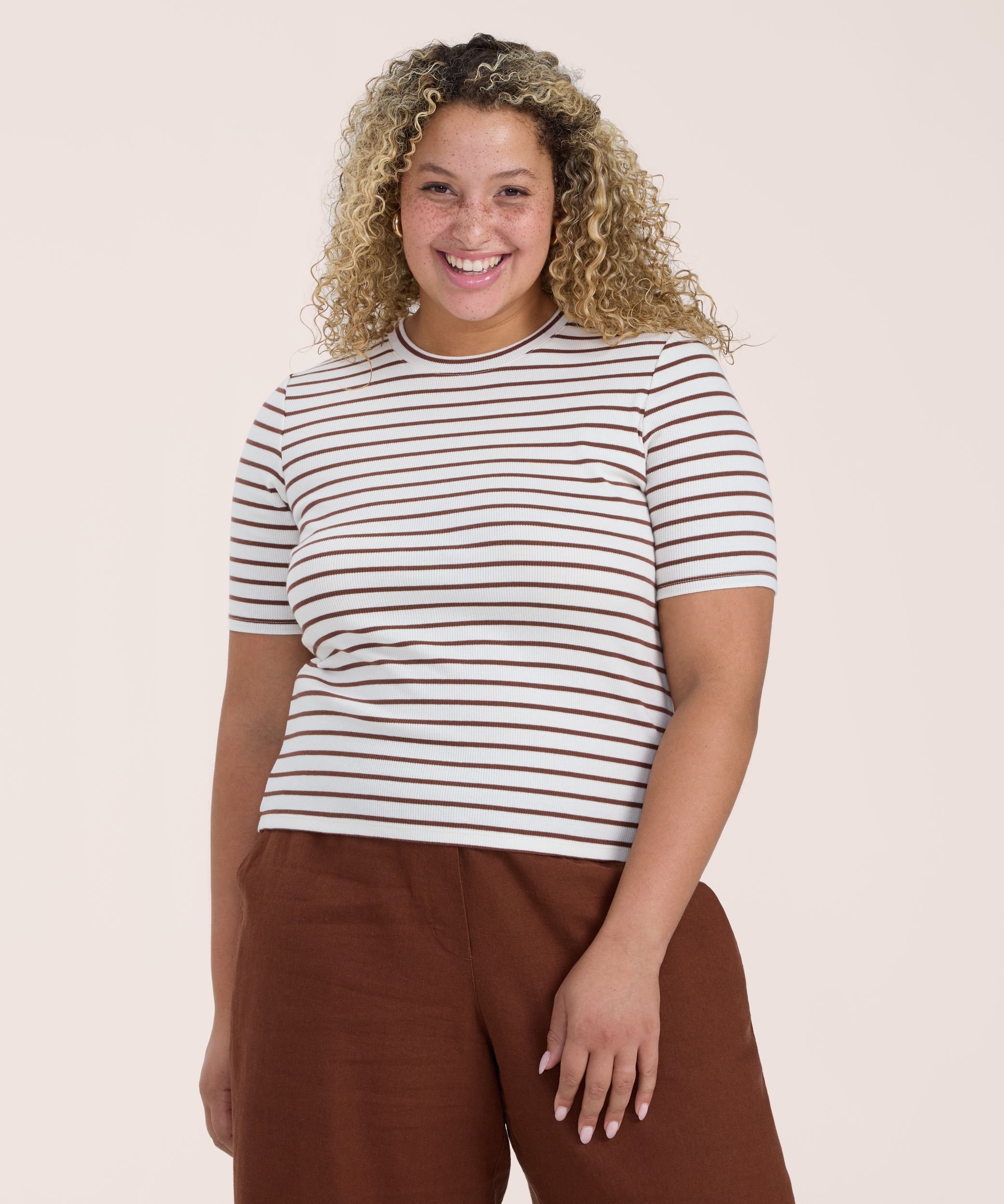 Denver Hayes Women's Semi-Fitted Elbow Sleeve Crewneck Shirt