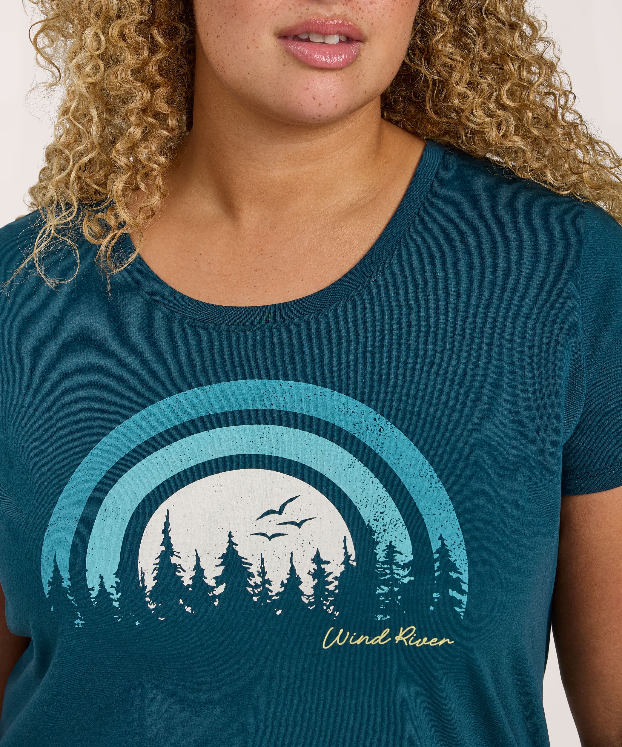 T-shirt graphique à manches courtes pour femmes, WindRiver