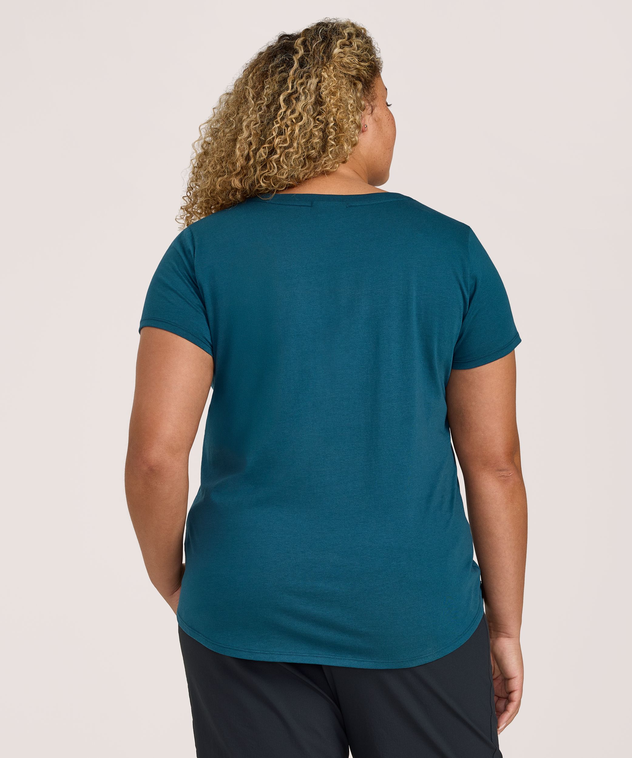 T-shirt graphique à manches courtes pour femmes, WindRiver
