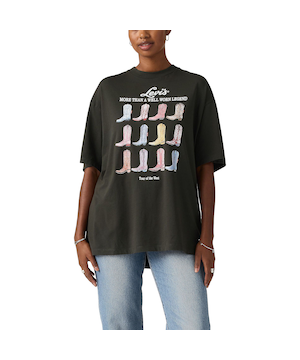 Levi's Women's Graphic Short Stack T-Shirt