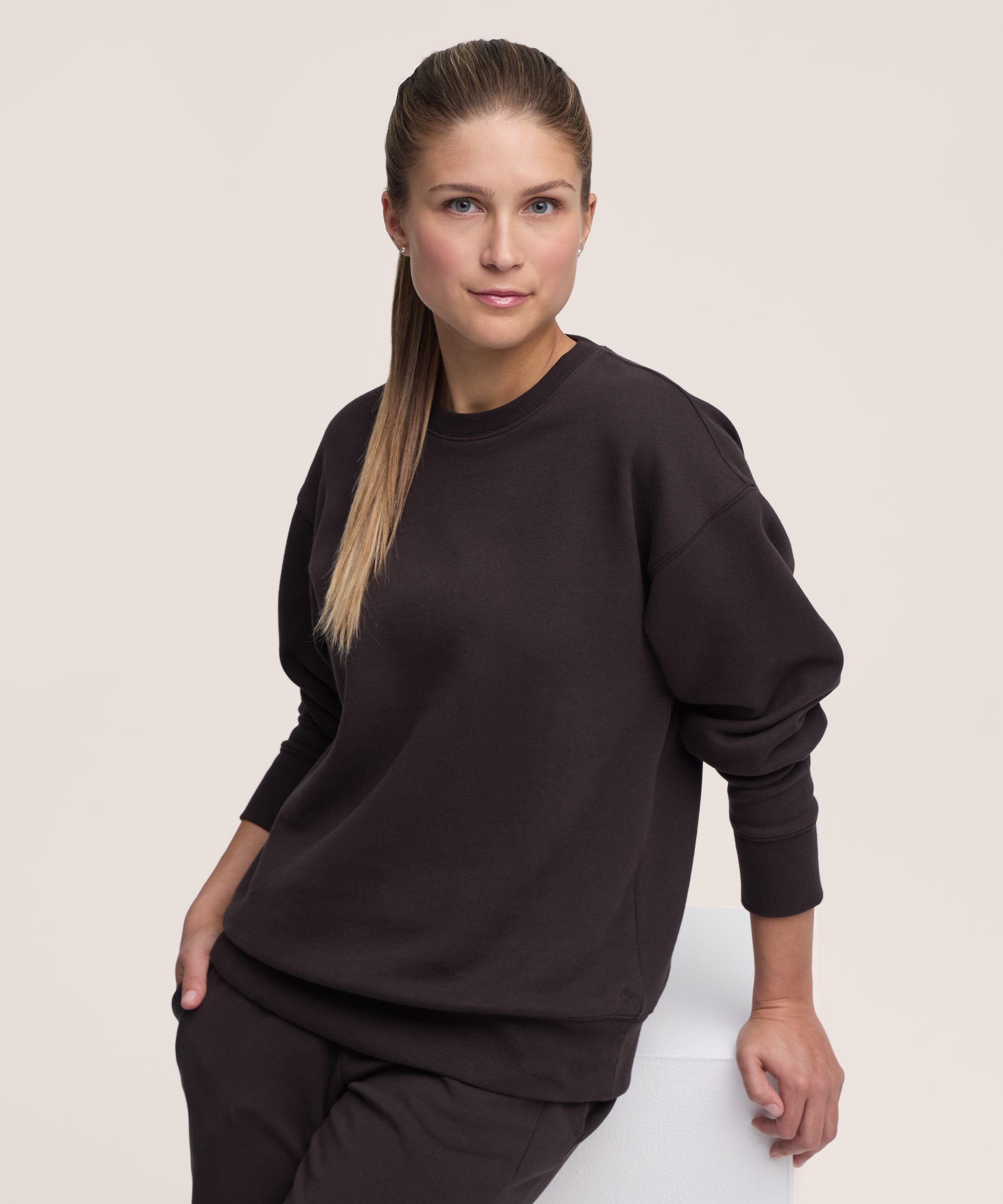 Shambhala Women's Mid-Weight Fleece Crew Neck Pullover