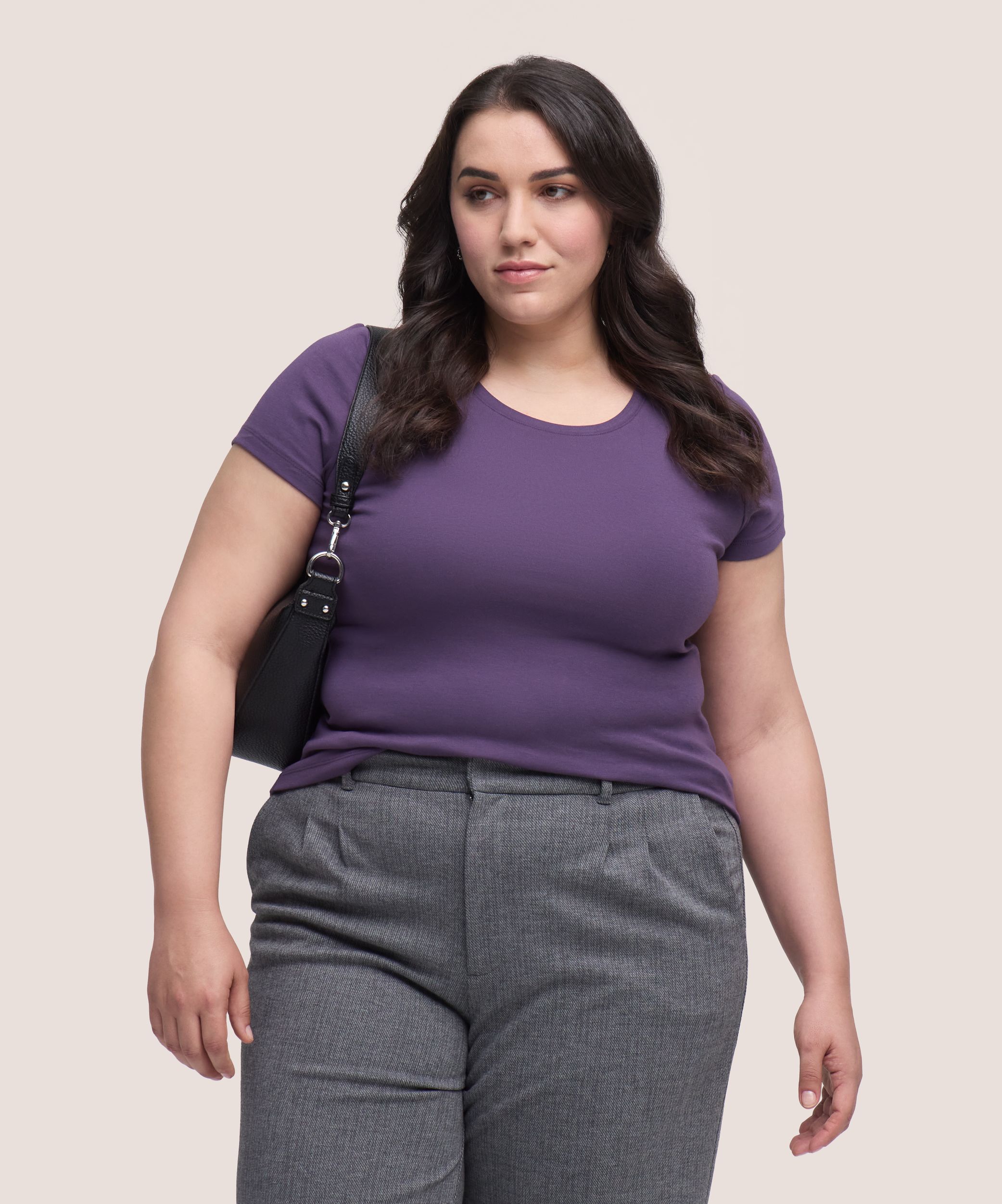 T-shirt ajusté à col ras du cou pour femmes, Denver Hayes