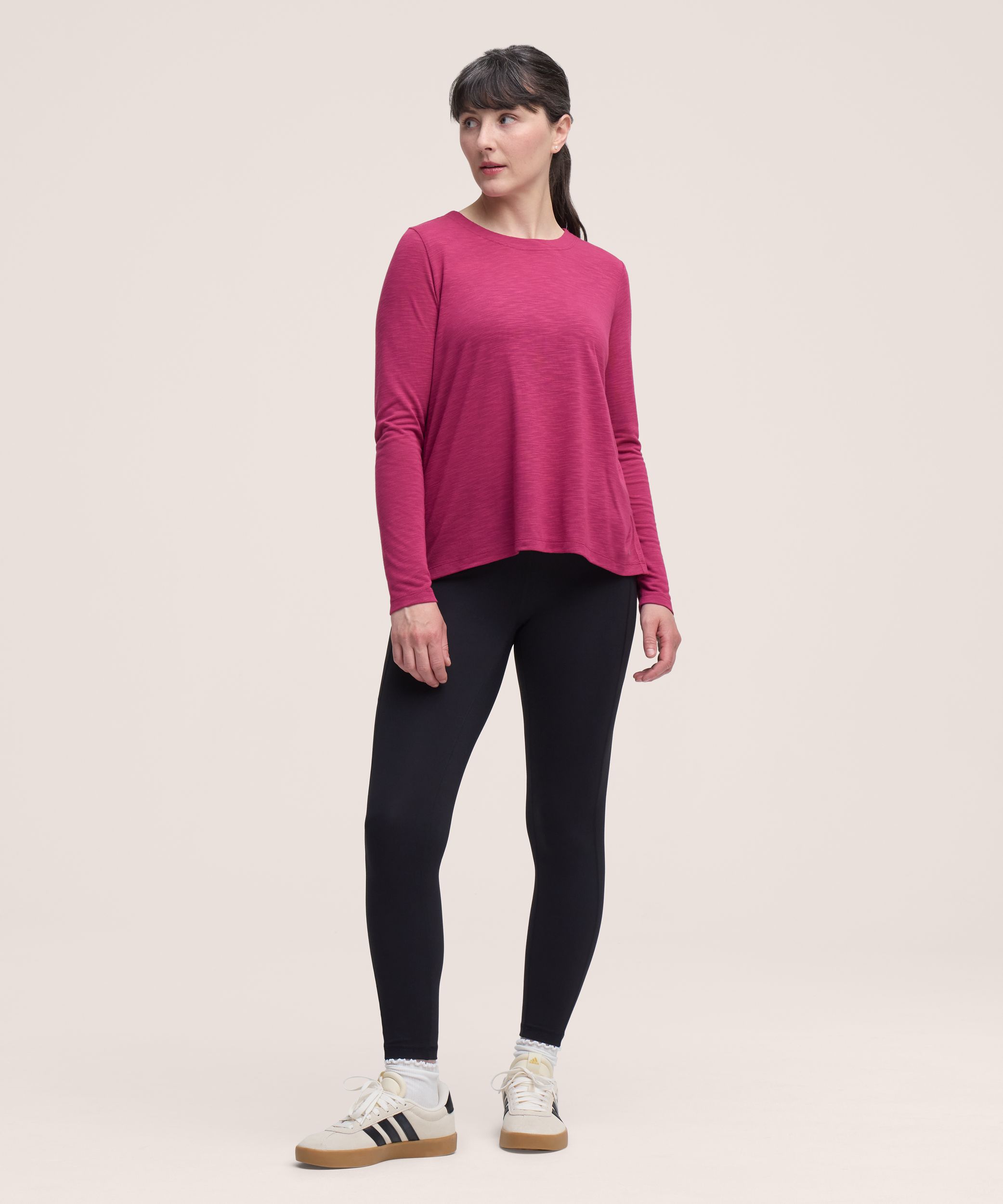 T-shirt à manches longues avec pli arrière pour femmes, Shambhala