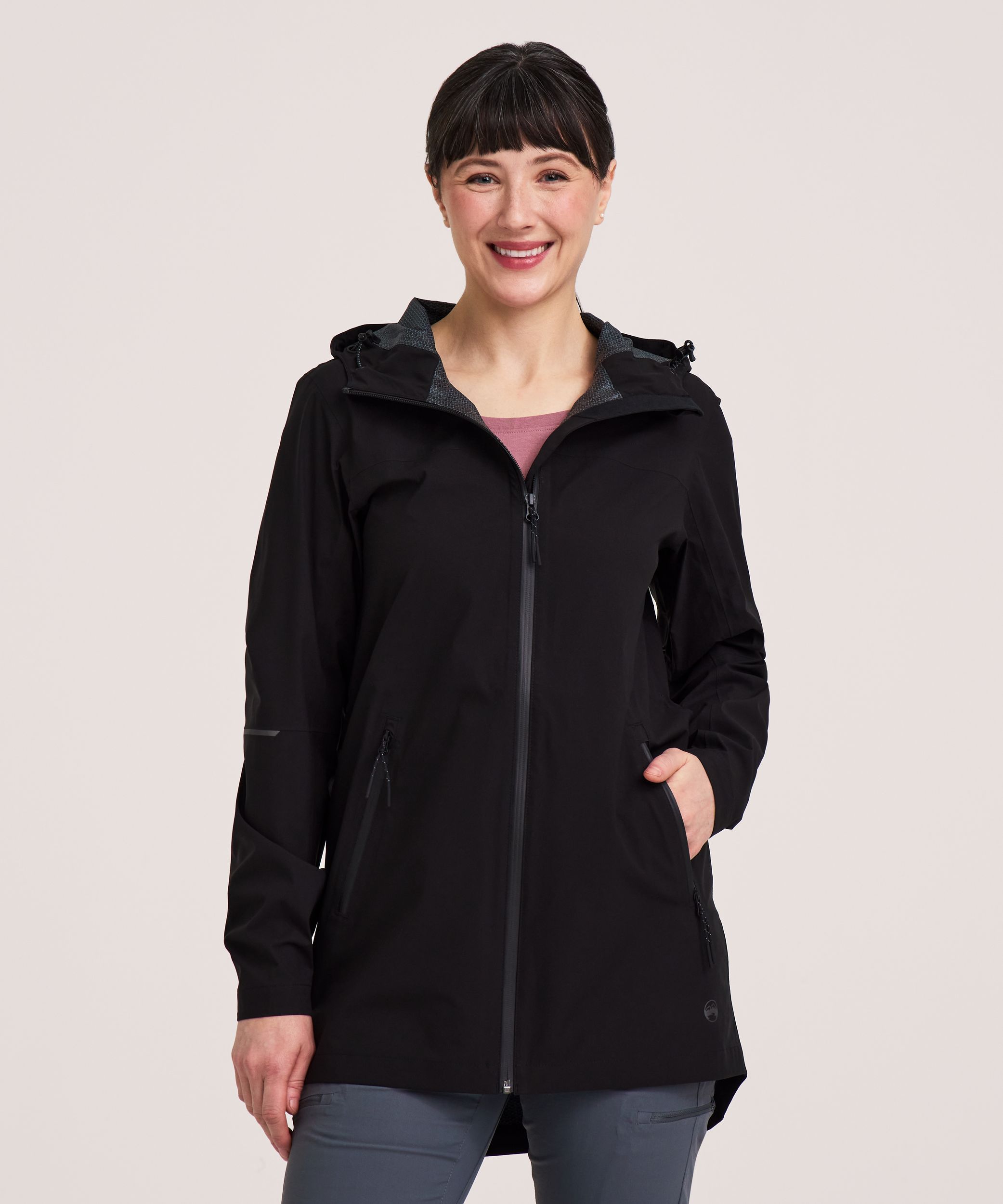WindRiver Women's Downpour 2.5L Stretch HYPER-DRI® HD3 Waterproof-Breathable Rain Jacket