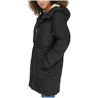 Parka à capuche doublée en sherpa avec matelassage en losanges pour femmes, Levi's Front_Three_Fourths_Angled_Left