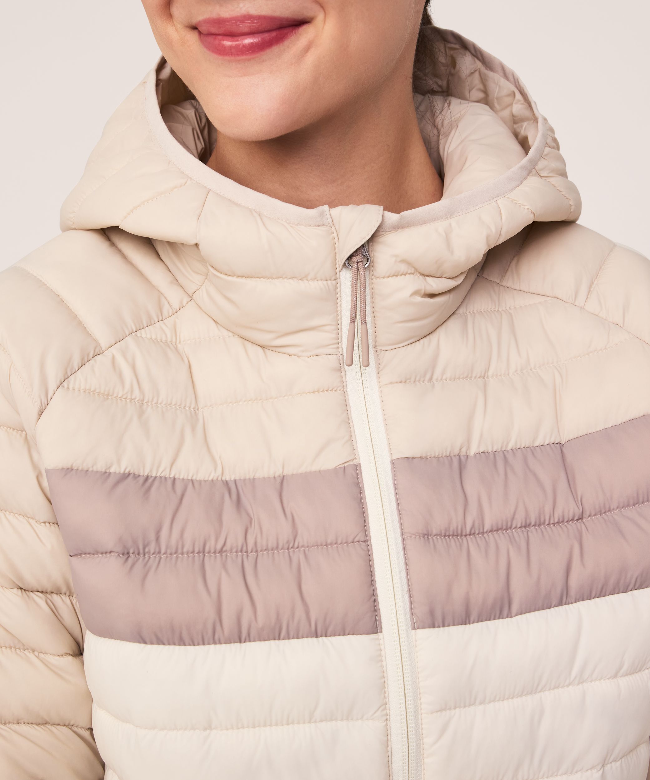 WindRiver Women's HD1 Packable Hooded Puffer Jacket