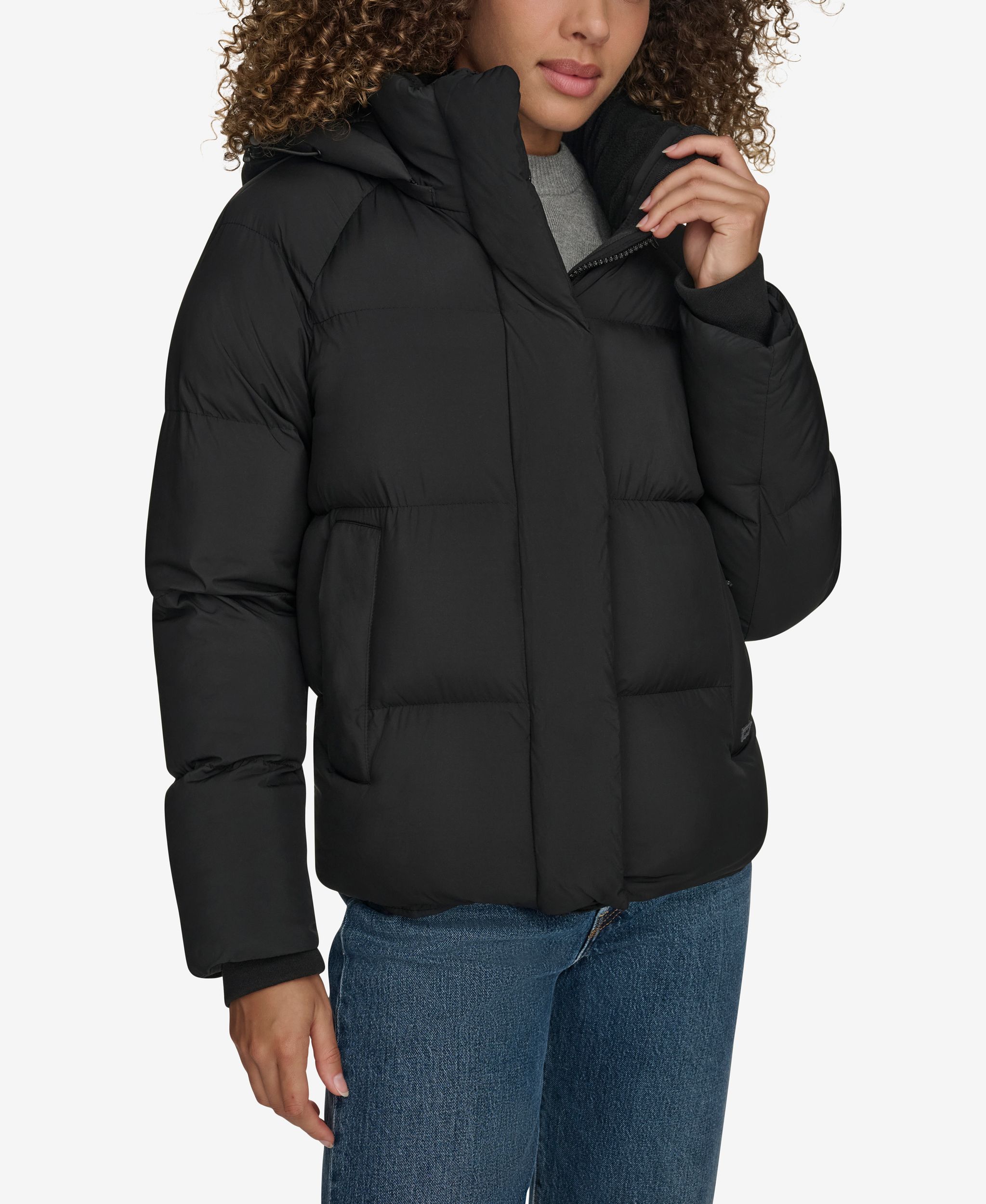 Levi's Women's Classic Puffer Short Jacket