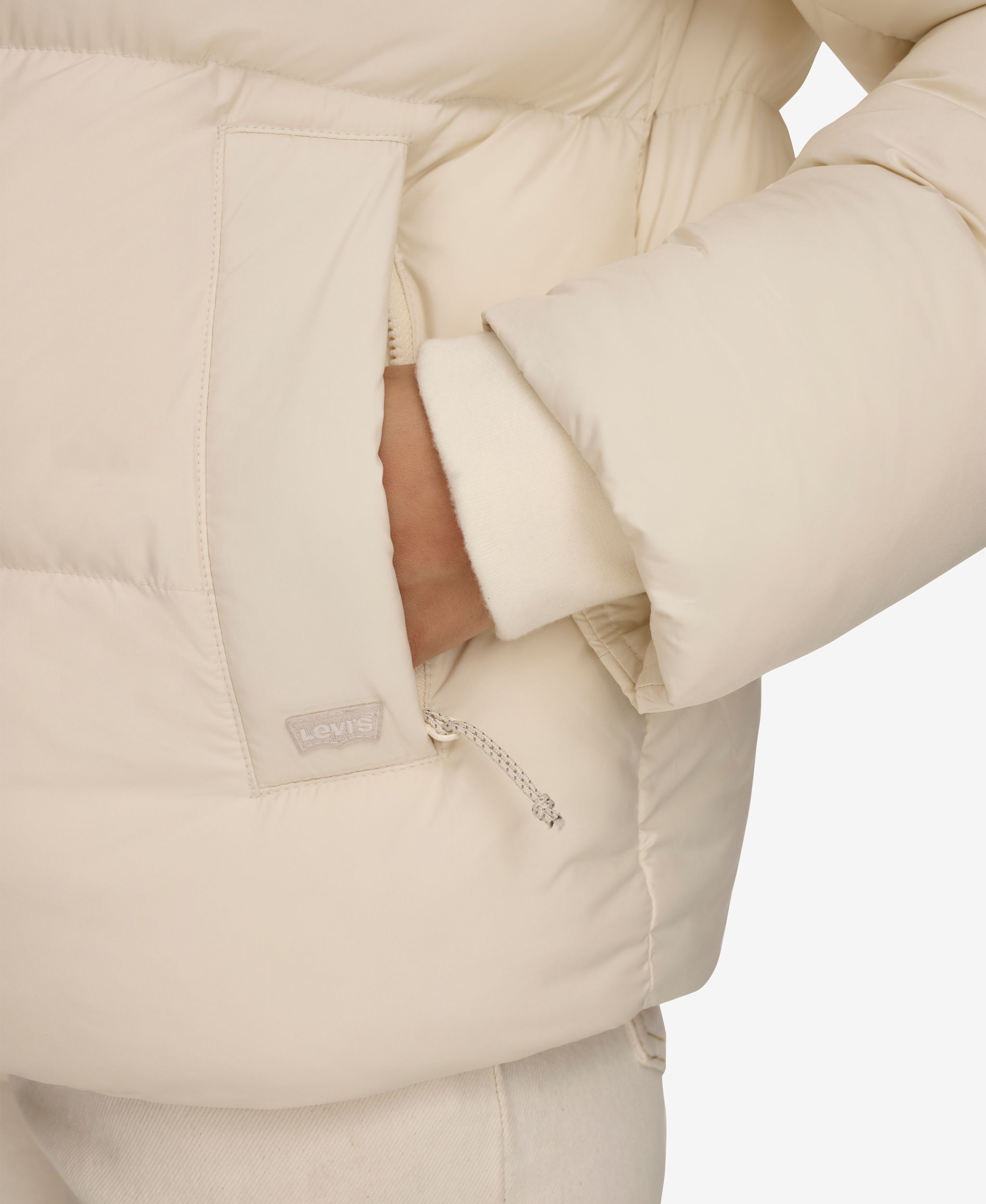 Levi's Women's Classic Puffer Short Jacket