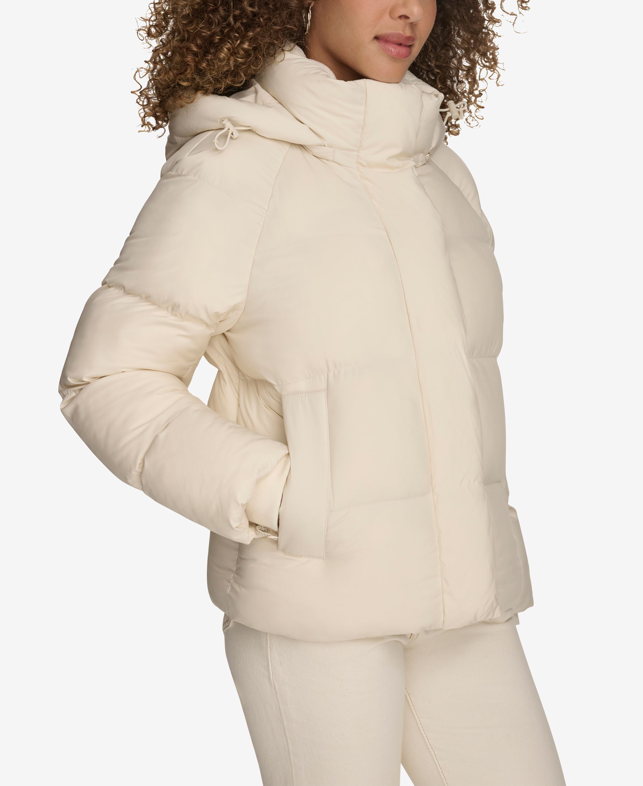 Levi's Women's Classic Puffer Short Jacket