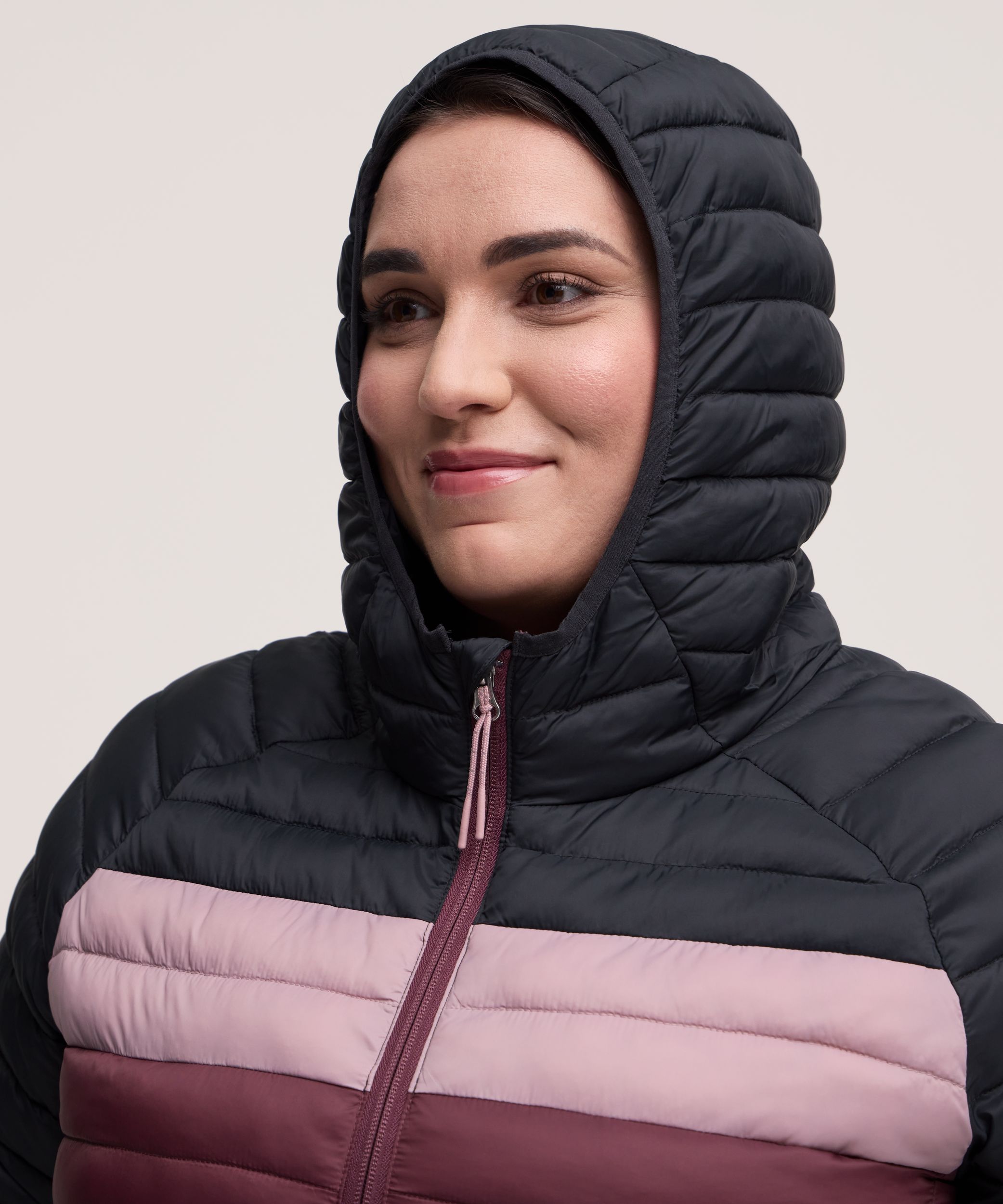 WindRiver Women's HD1 T-MAX® Packable Hooded Puffer Jacket