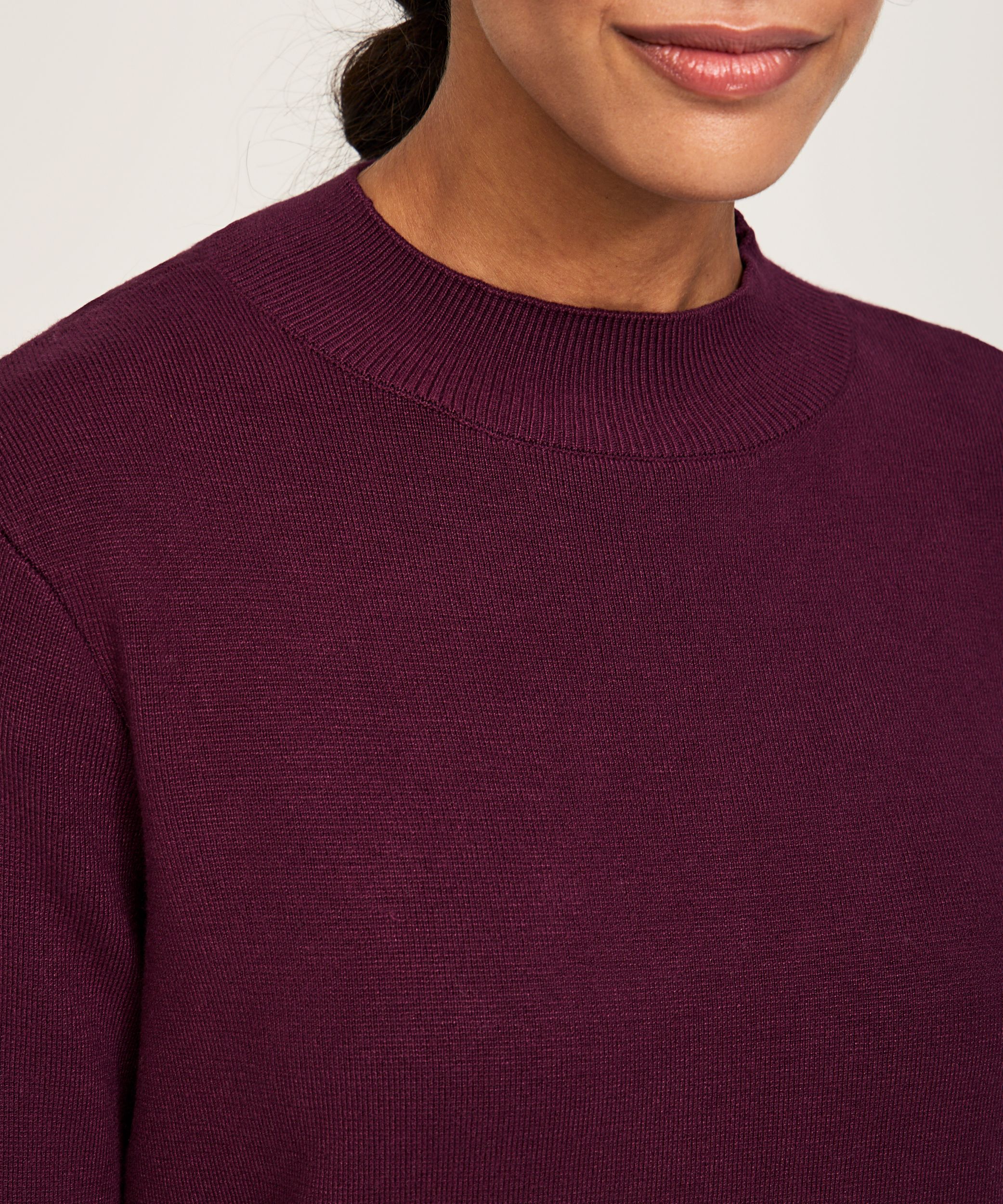 Chandail court à col cheminée pour femmes, Denver Hayes