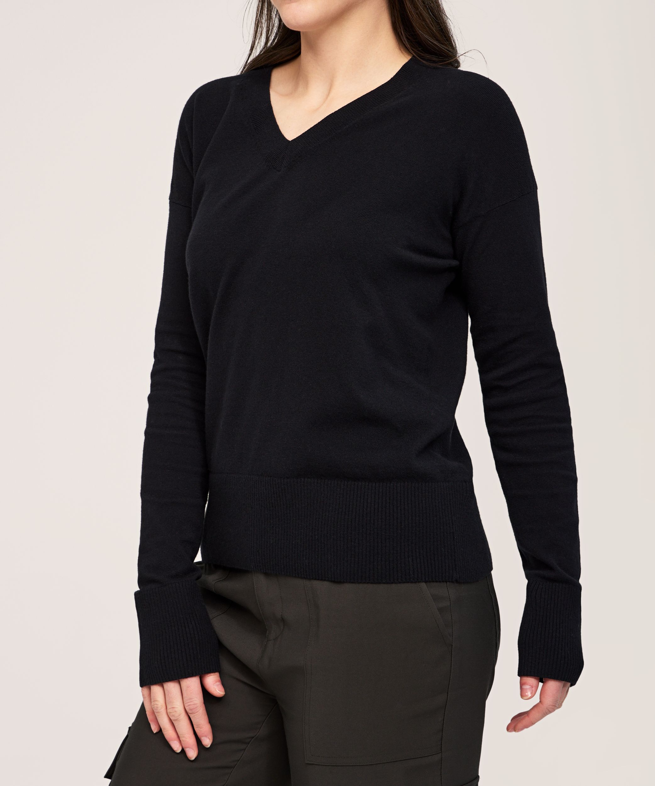 Denver Hayes Women's Everyday Cotton V Neck Pullover Sweater