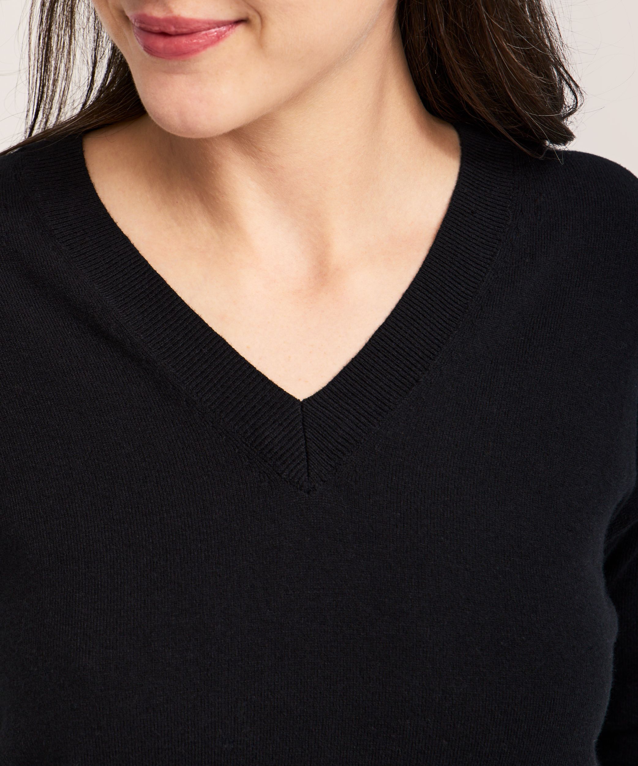 Denver Hayes Women's Everyday Cotton V Neck Pullover Sweater