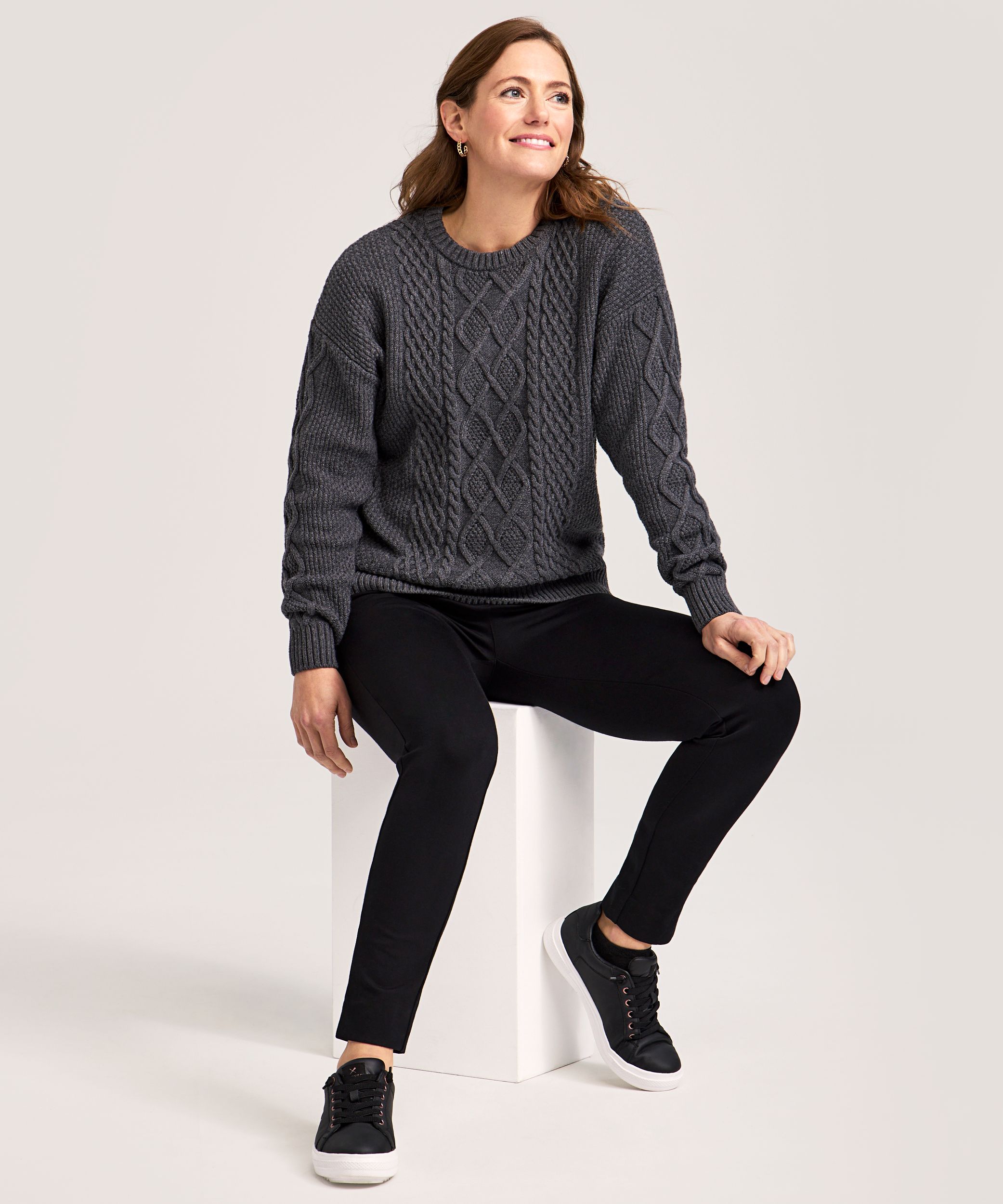 Chandail en mélange de coton à point de torsade et à encolure ras du cou pour femmes, WindRiver