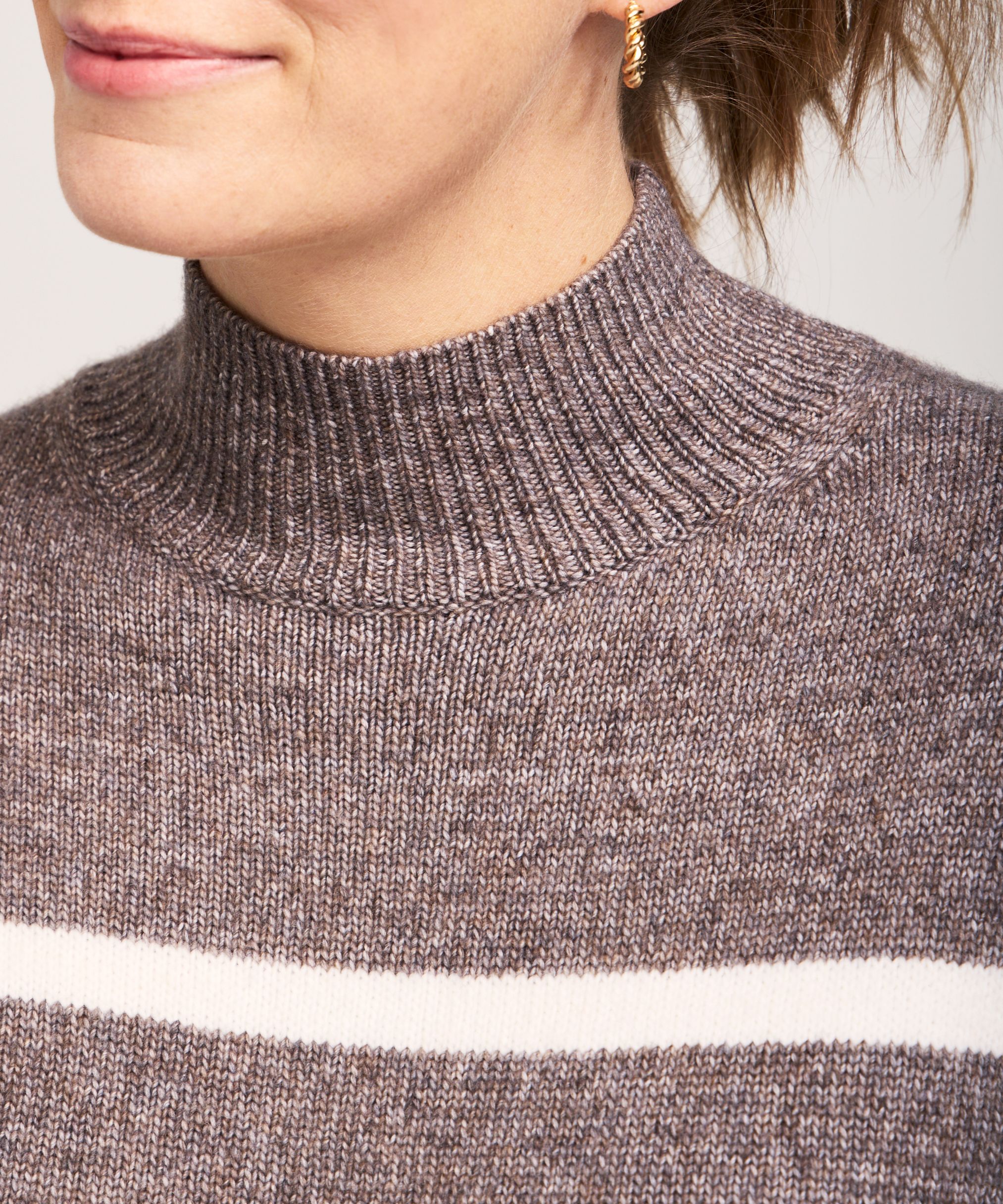 Chandail rayé à coupe carrée et col cheminée pour femmes, Denver Hayes