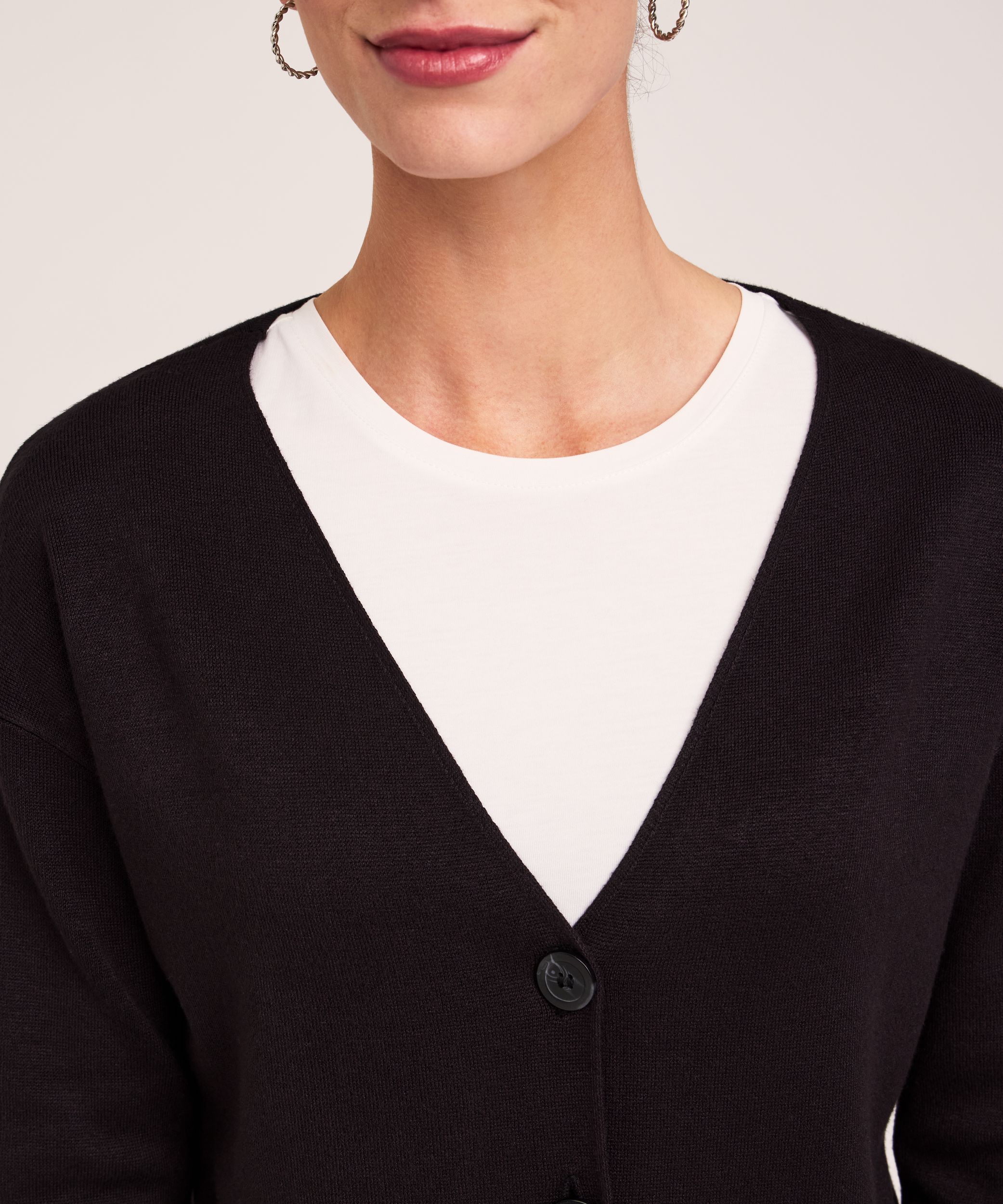 Denver Hayes Women's Double Knit Cropped Button-Up Cardigan