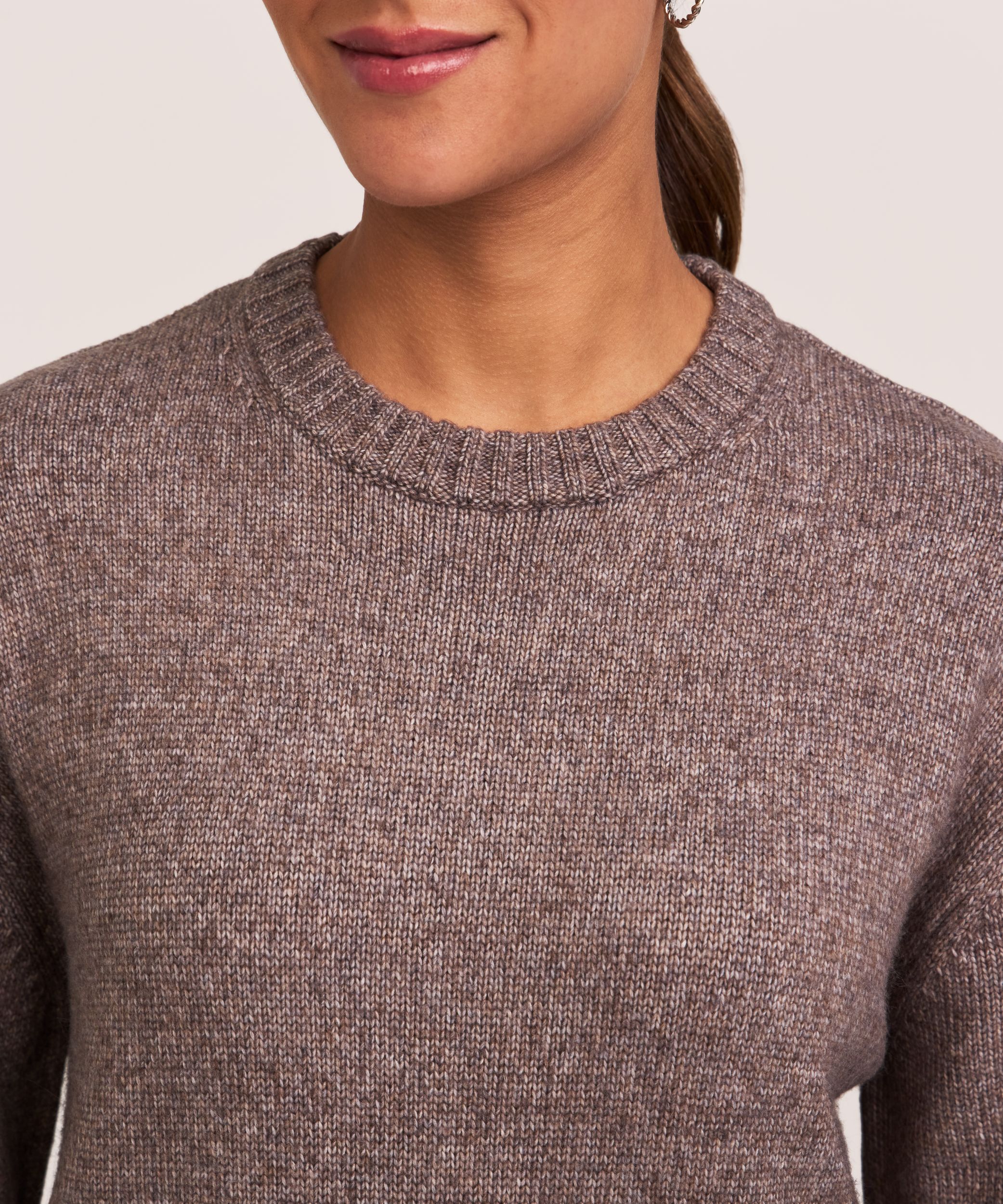 Chandail doux et douillet à point jersey et à col ras du cou pour femmes, Denver Hayes