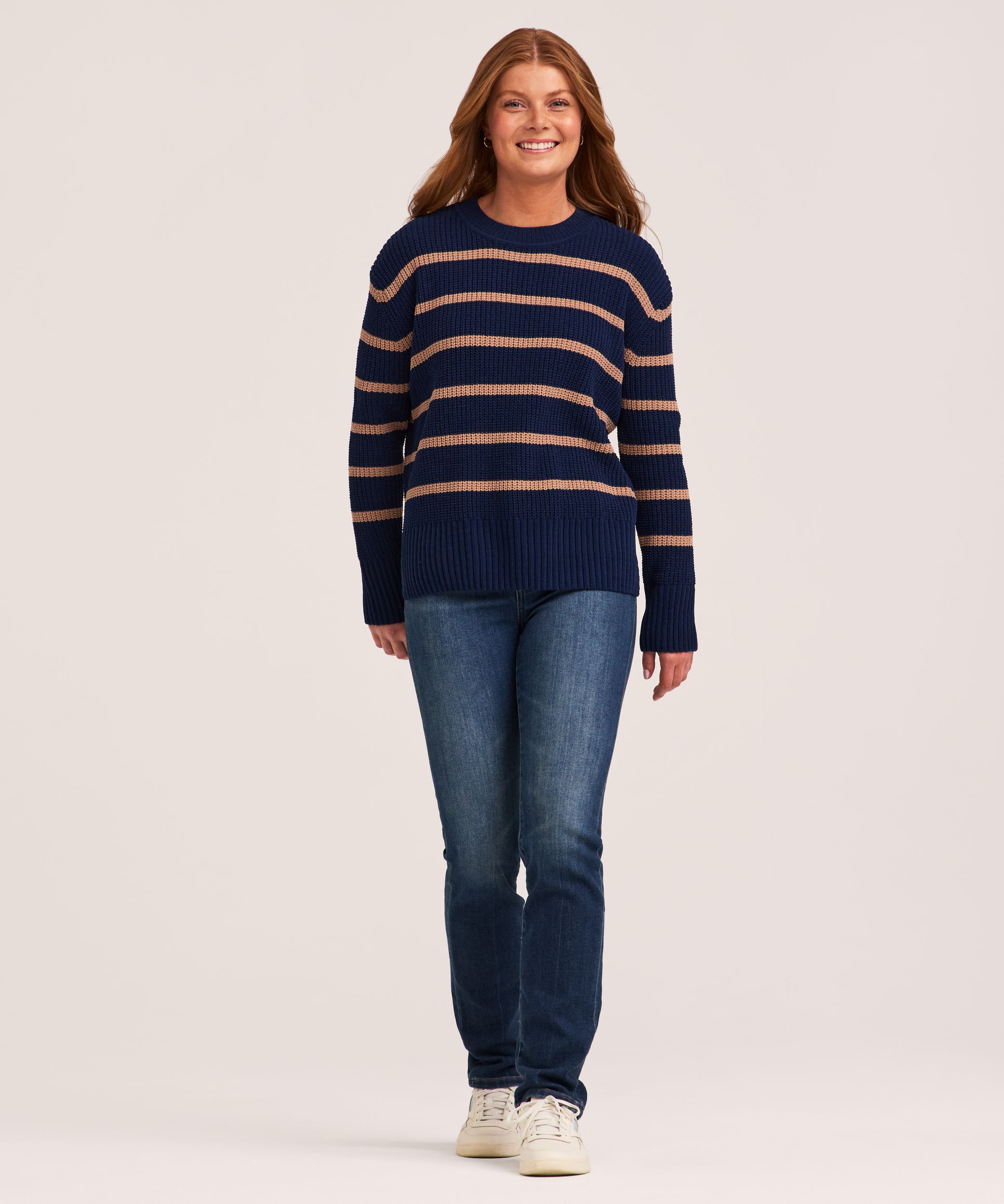 Denver Hayes Women's Crewneck Pullover Sweater