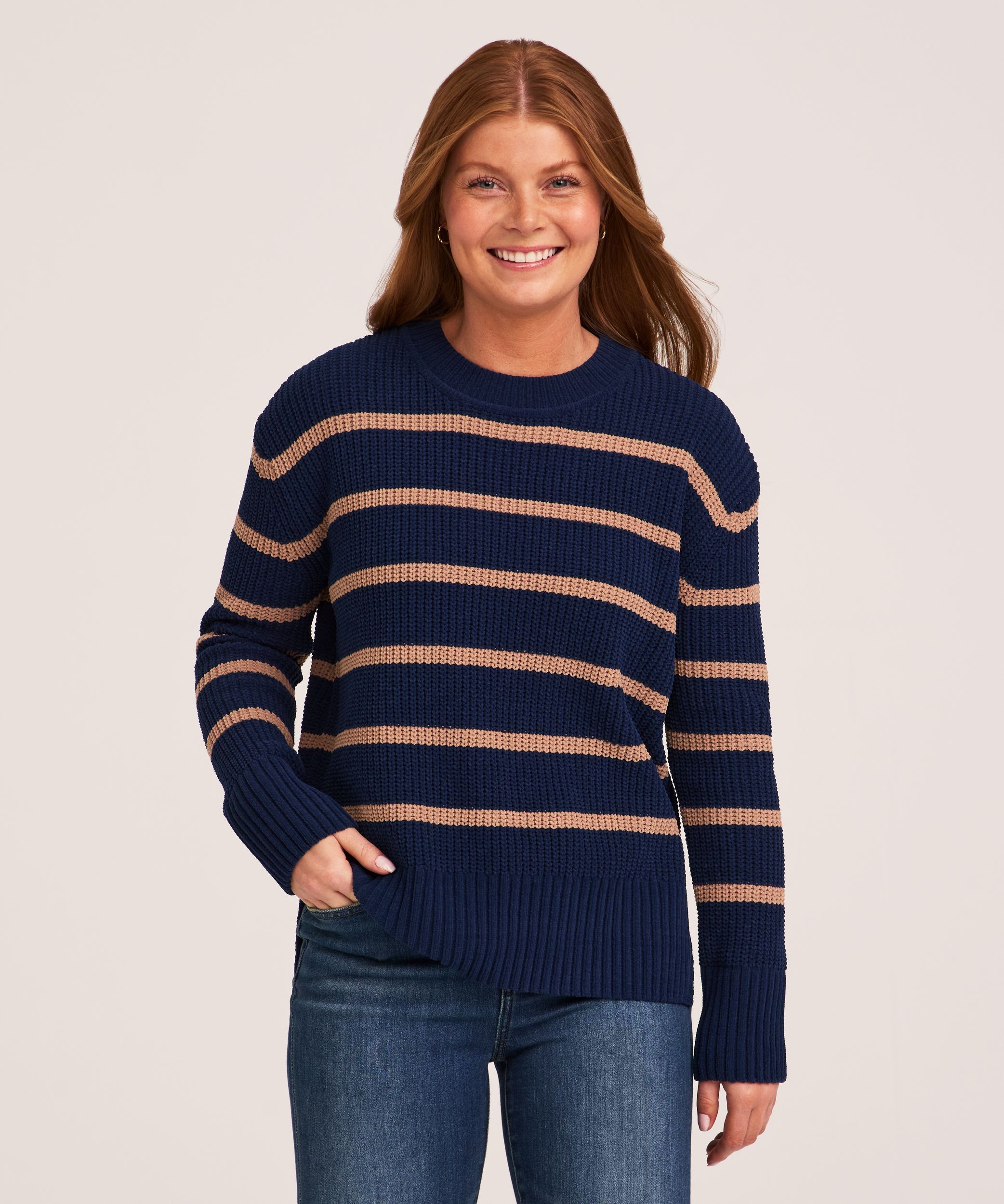 Denver Hayes Women's Crewneck Pullover Sweater