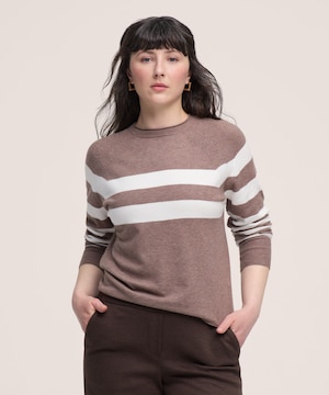 Denver Hayes Women's Long Sleeve Roll Crewneck Sweater