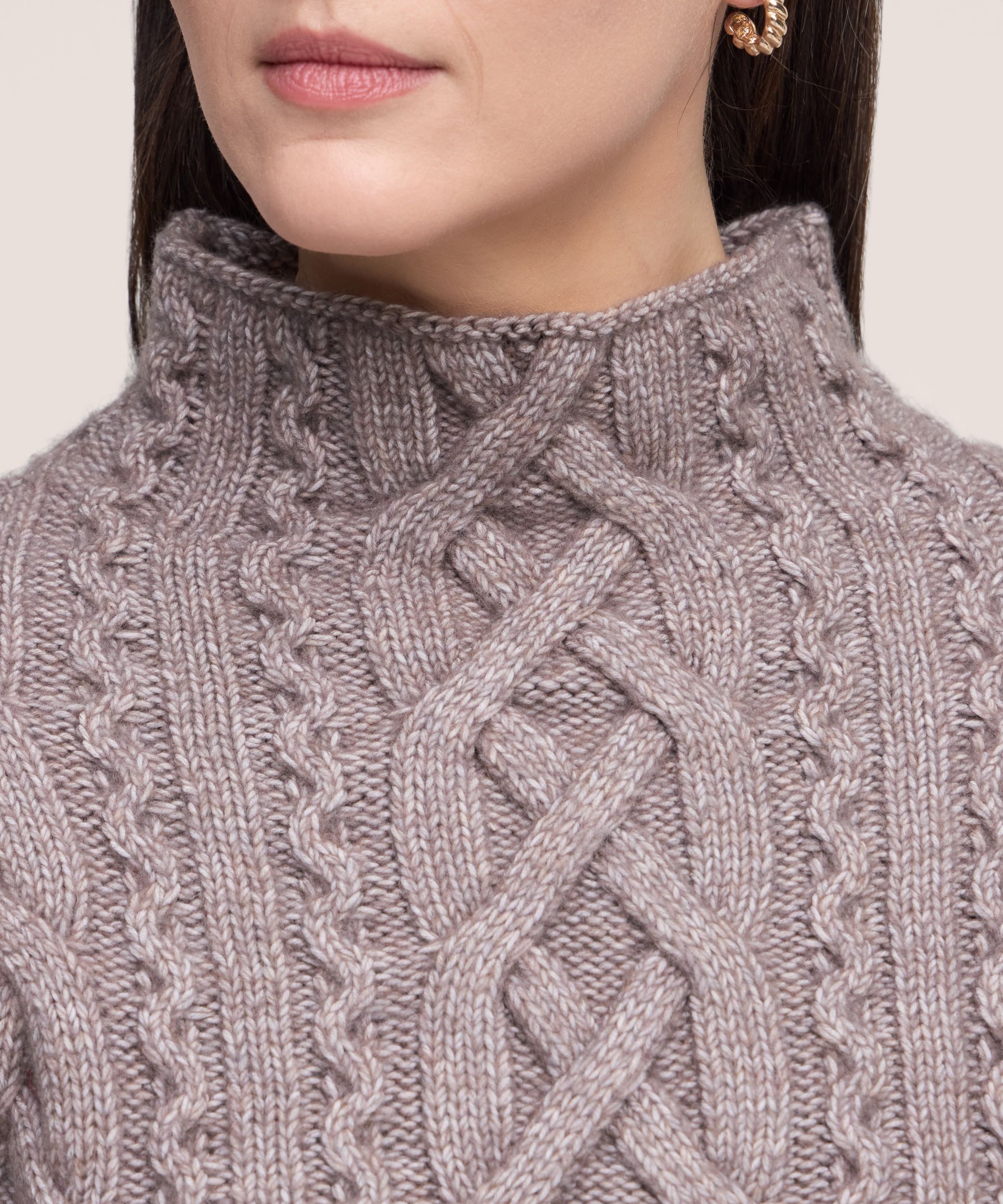 Chandail style smoking à maille torsadée et col cheminée pour femmes, Denver Hayes