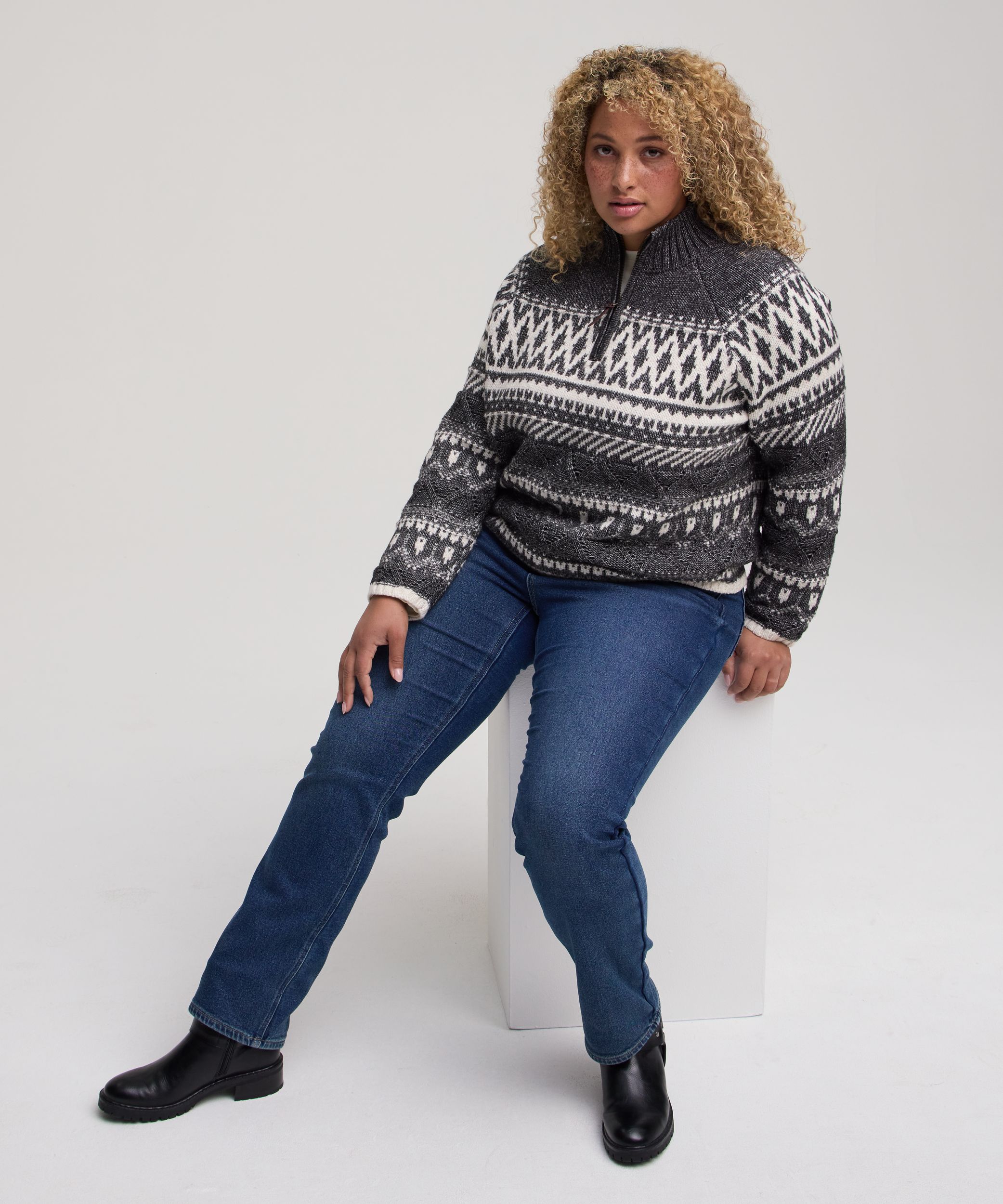 WindRiver Women's 1/4 Zip Pattern Sweater