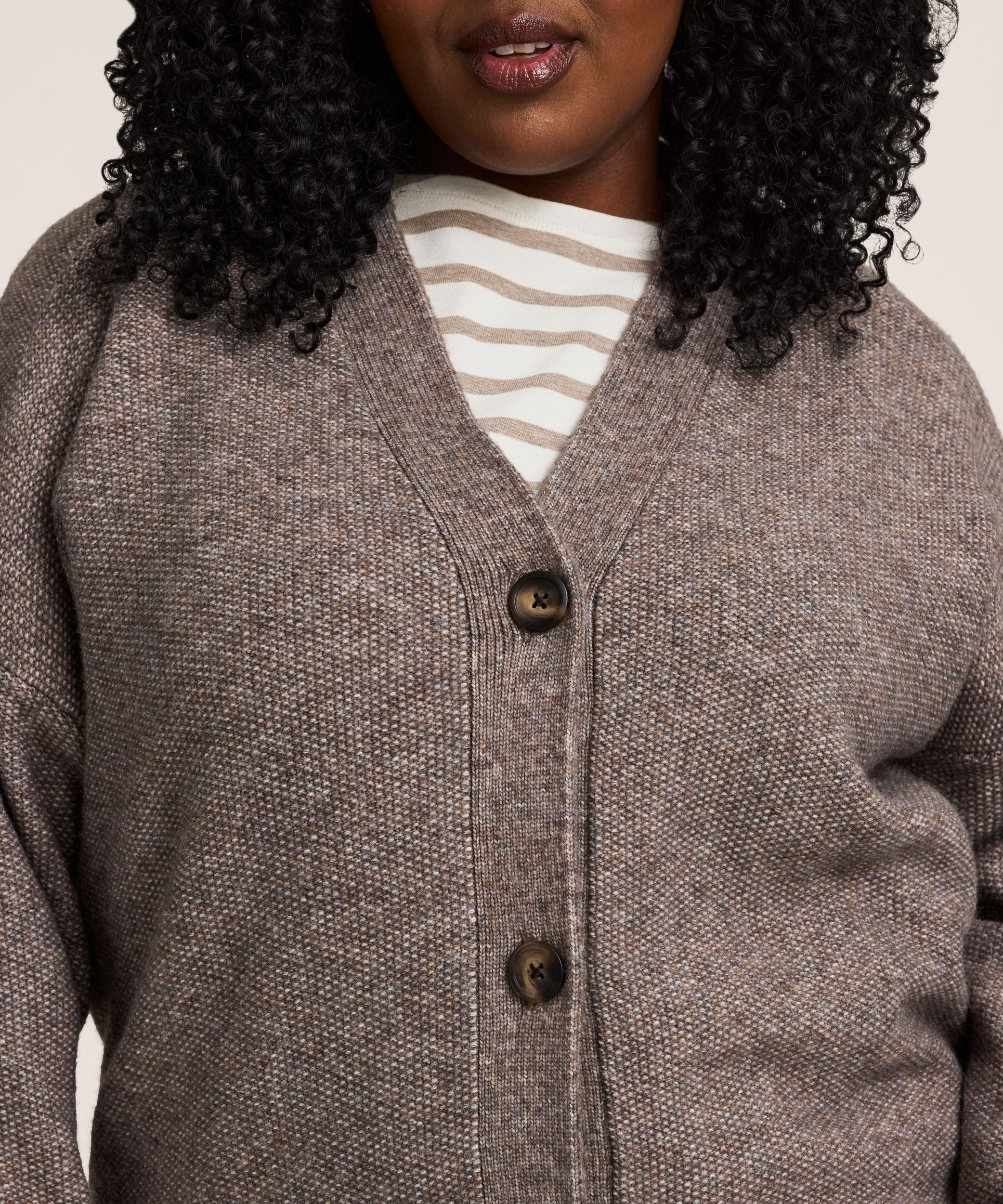 Cardigan boutonné doux et confortable pour femmes, Denver Hayes