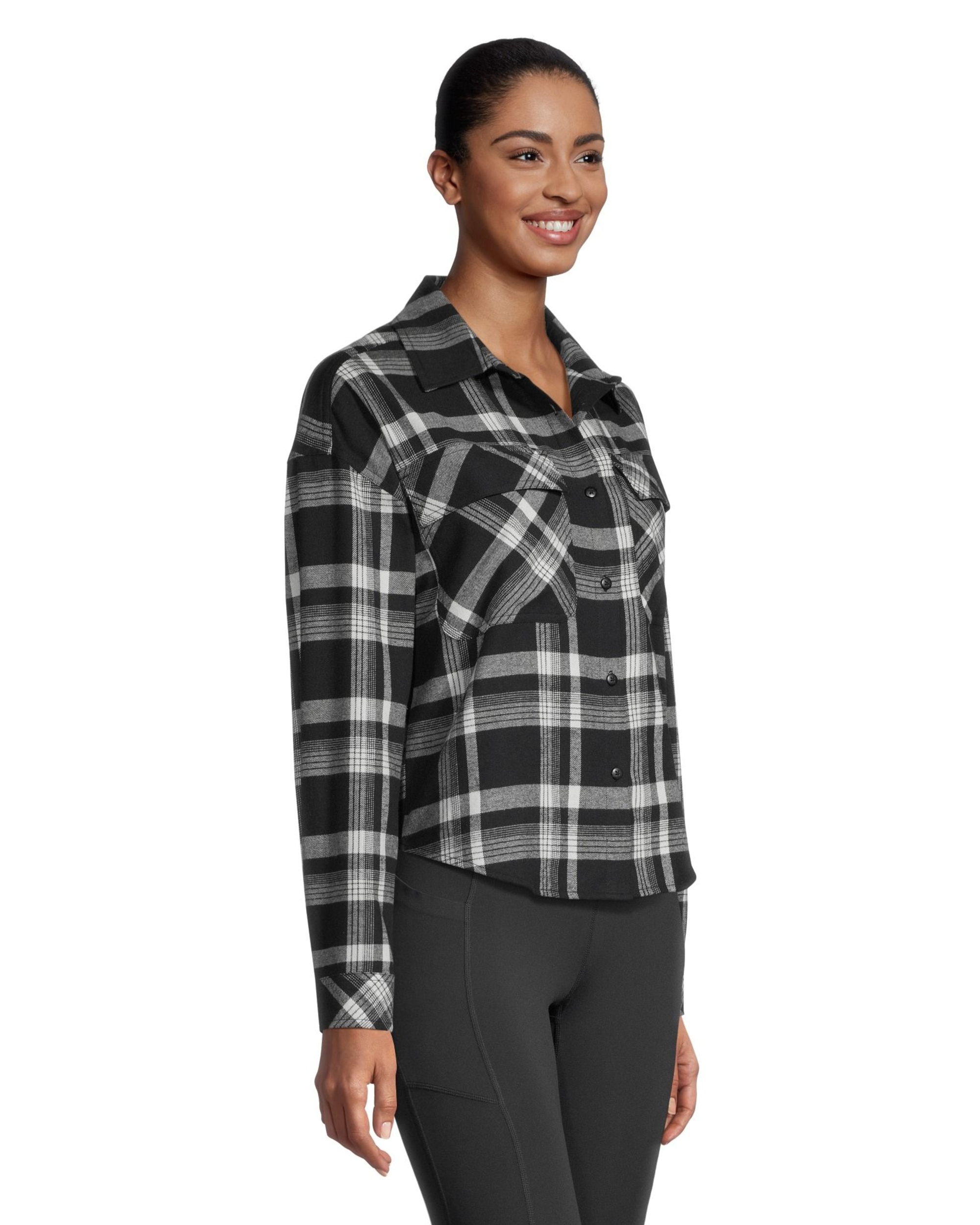 Boston Traders Women S Boxy Long Sleeve Button Down Flannel Shirt Marks