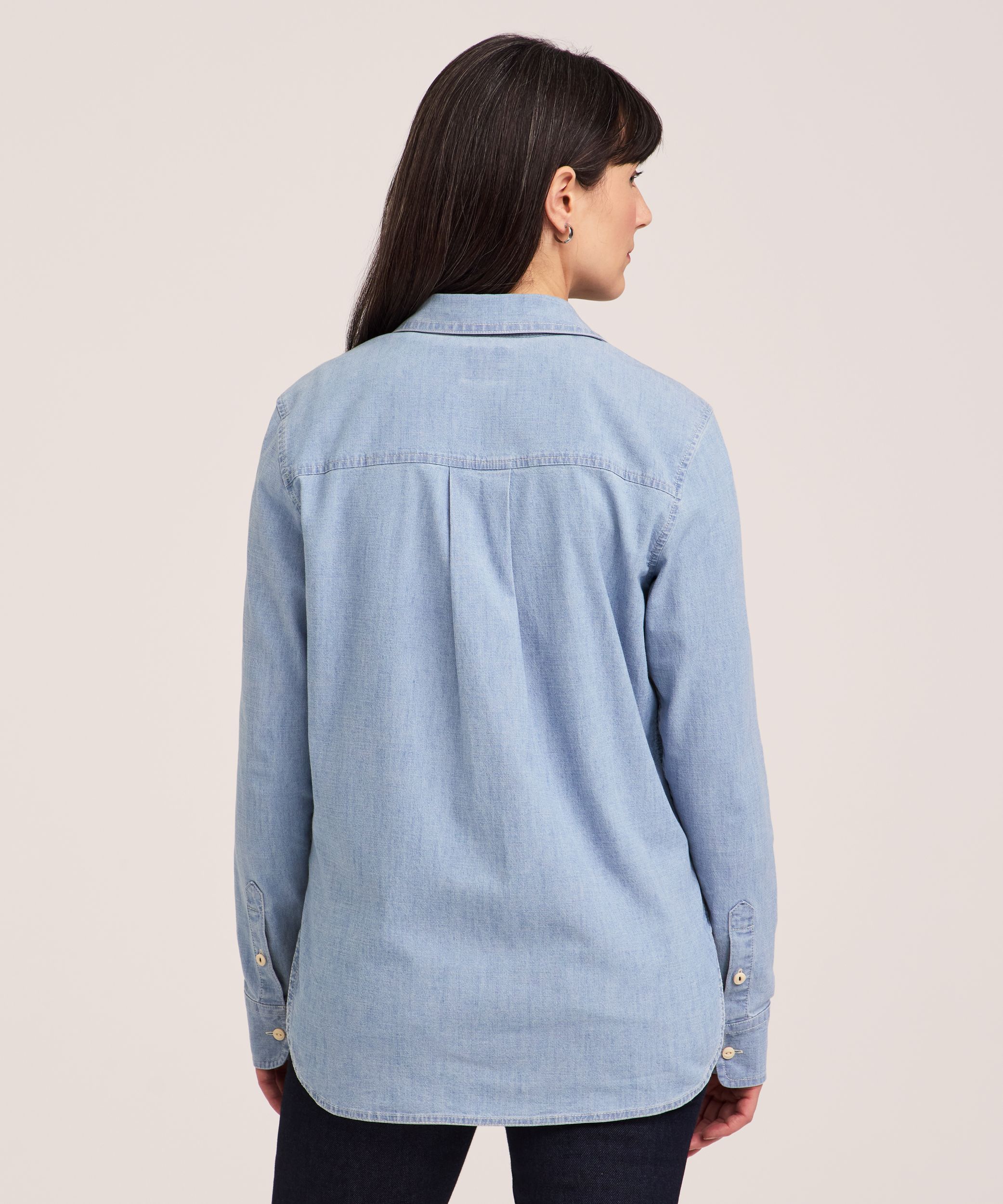 Denver Hayes Women's Long Sleeve Semi-Fitted Button Up Chambray Shirt
