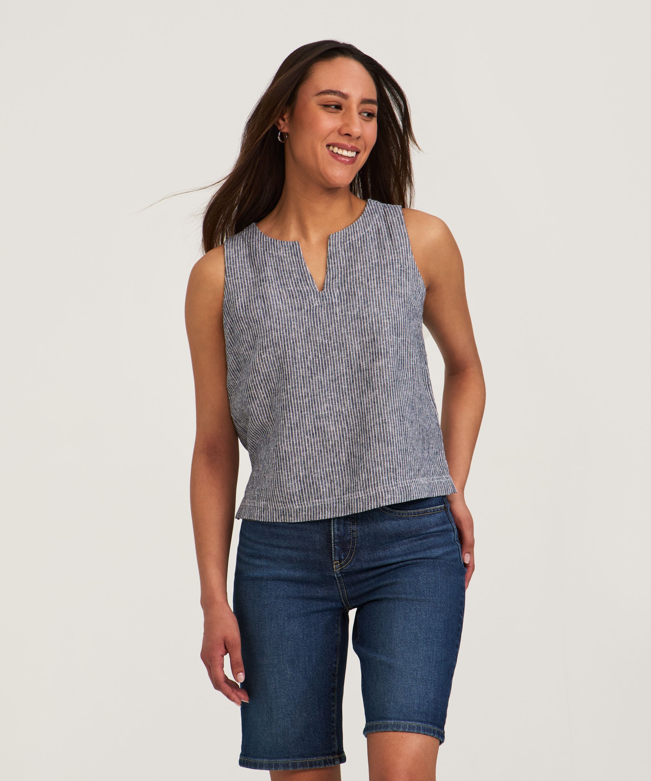 Denver Hayes Women's Sleeveless Linen Blend Tank Top