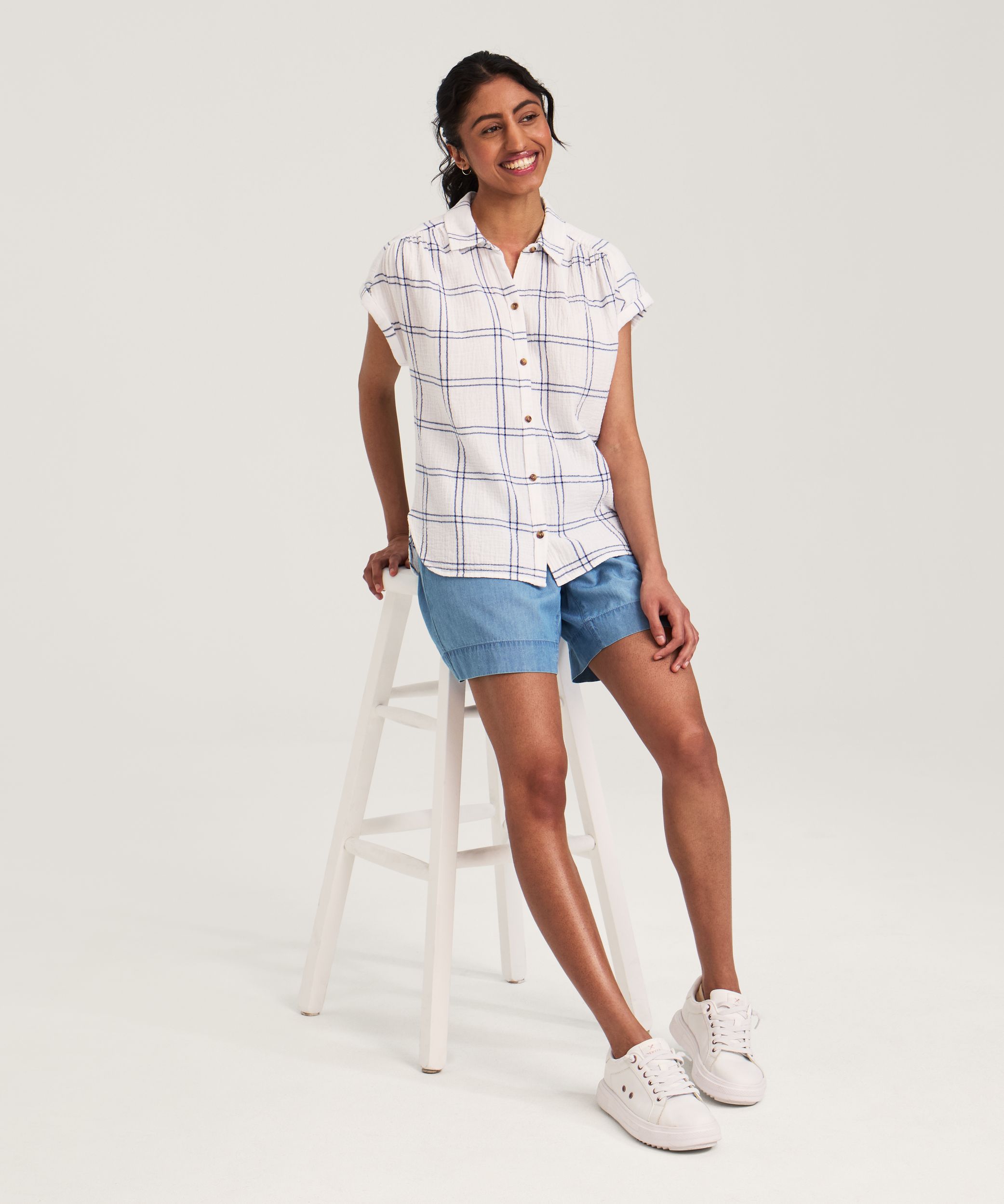 Denver Hayes Women's Short Sleeve Double Gauze Button Up Shirt