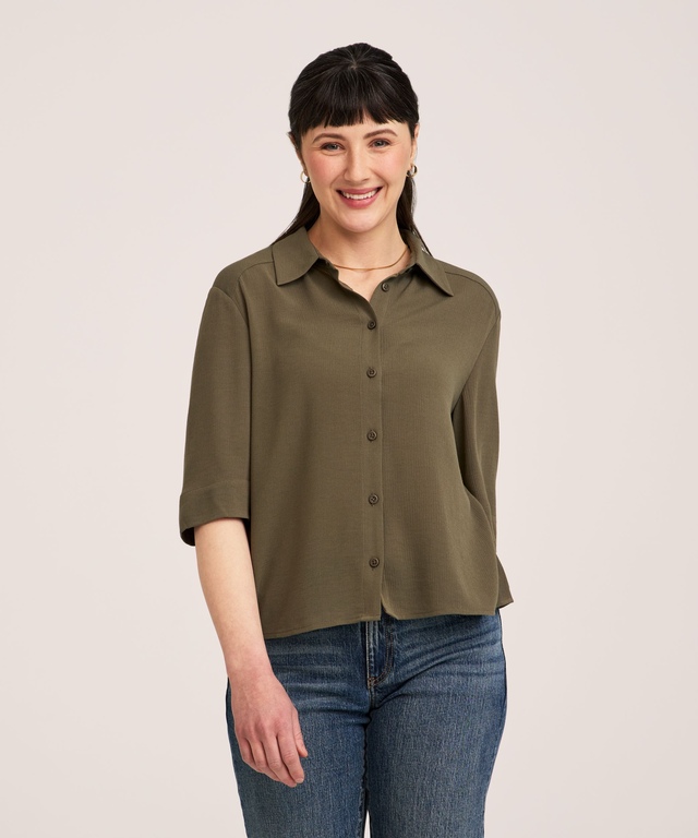 Denver Hayes Women's Sleeve Crinkle Button-Up Blouse