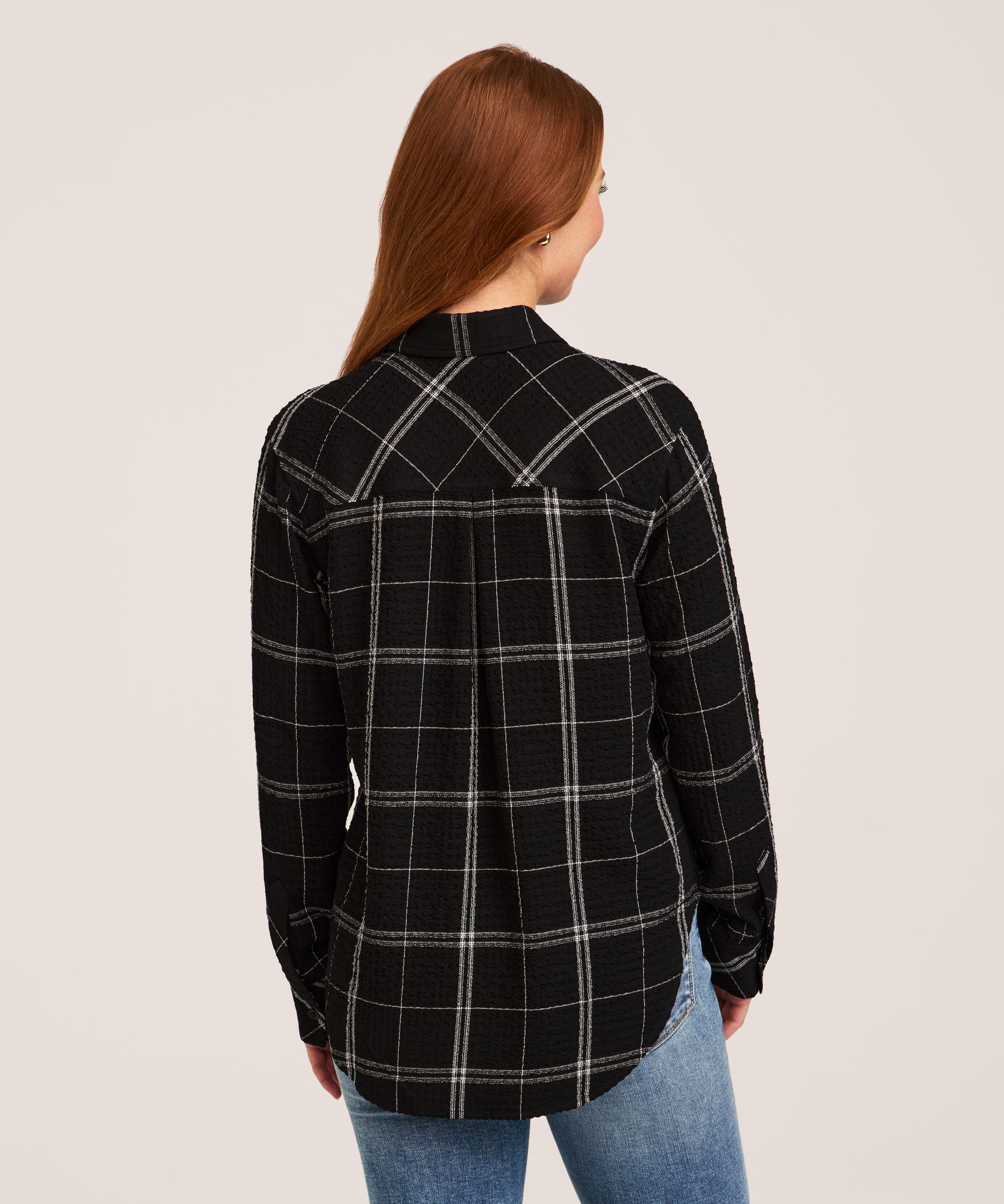 Denver Hayes Women's Long Sleeve Semi Fitted Textured Button-Up Shirt