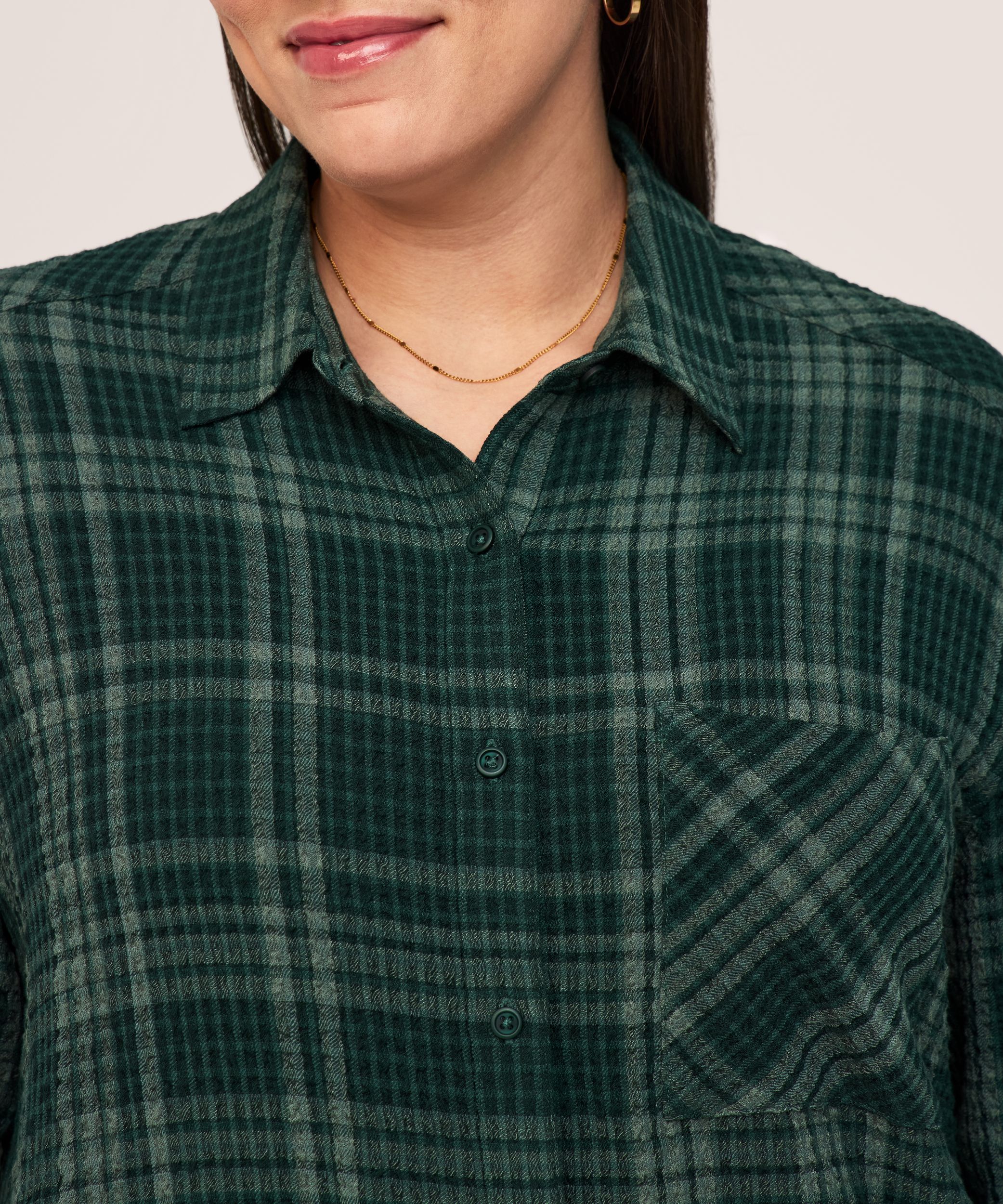 Denver Hayes Women's Long Sleeve Semi Fitted Textured Button-Up Shirt