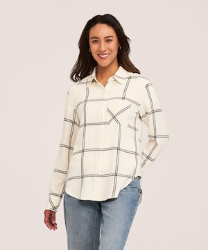 Denver Hayes Women's Long Sleeve Semi Fitted Textured Button-Up Shirt