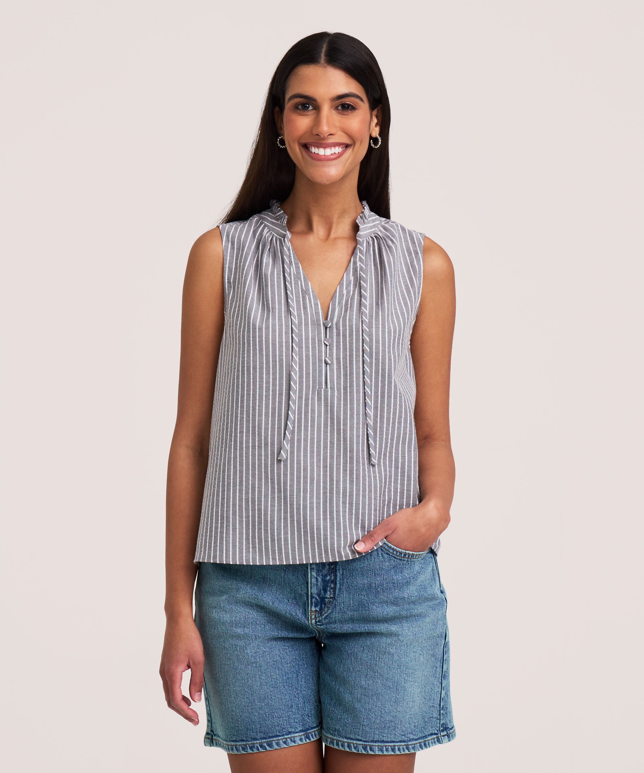 Denver Hayes Women's Sleeveless Textured Blouse