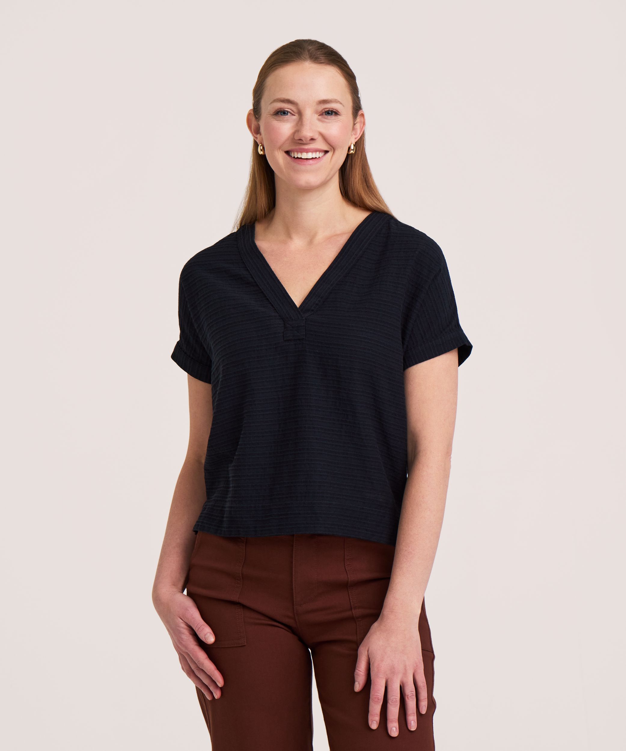 Denver Hayes Women's Short Sleeve Textured Paperweight Blouse