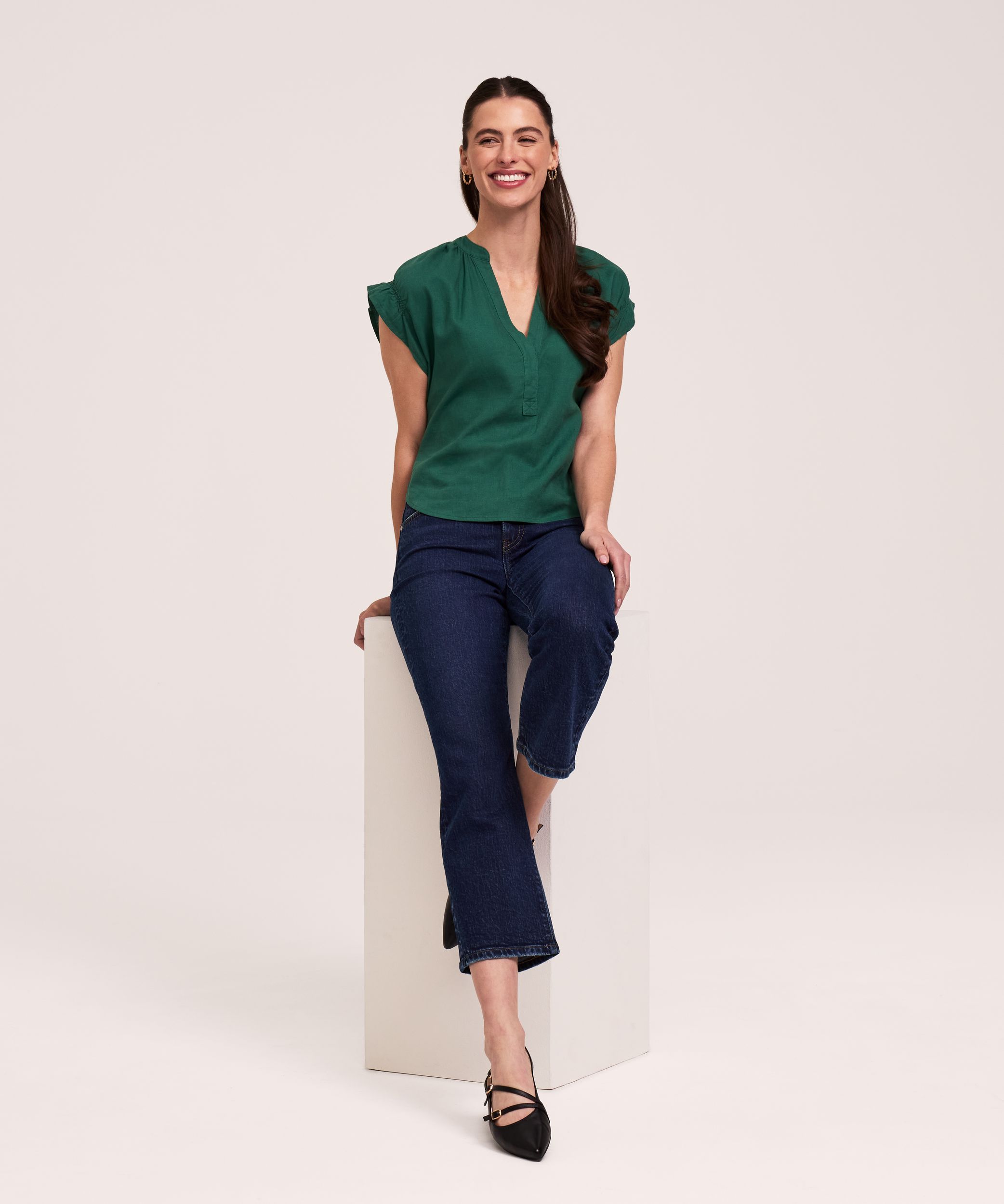 Blouse en lin à encolure en V et à manches courtes pour femmes, Denver Hayes