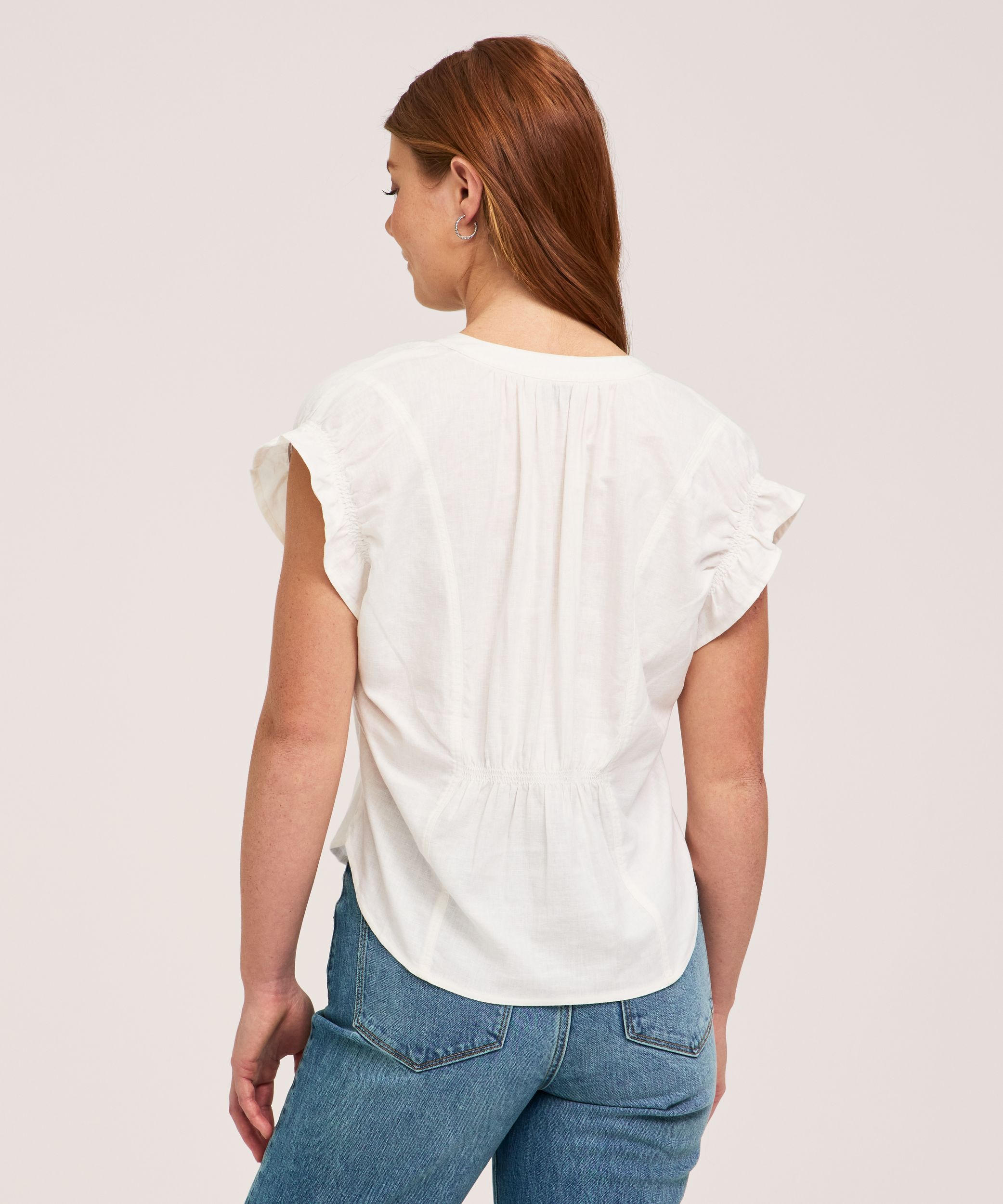 Denver Hayes Women's Short Sleeve Ruffle V-Neck Linen Blouse