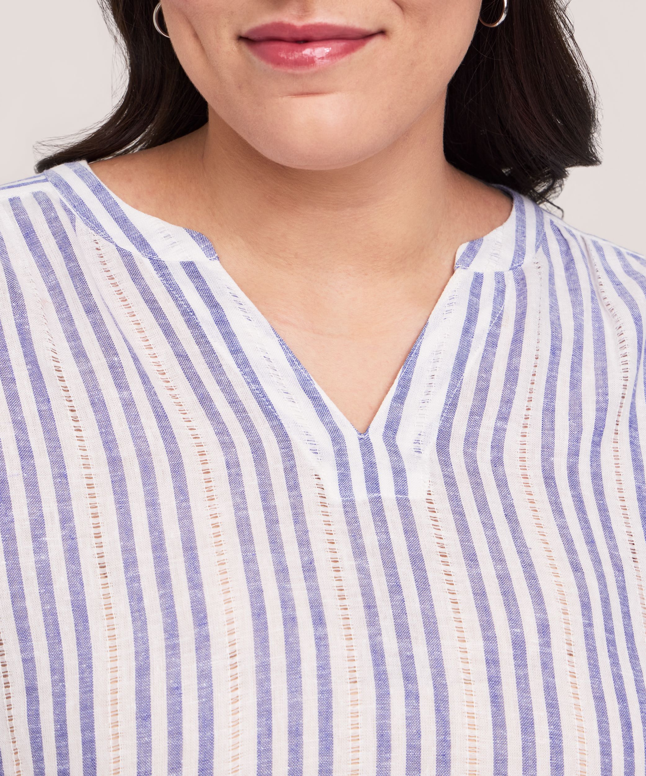 Denver Hayes Women's Short Sleeve Textured Pullover Shirt