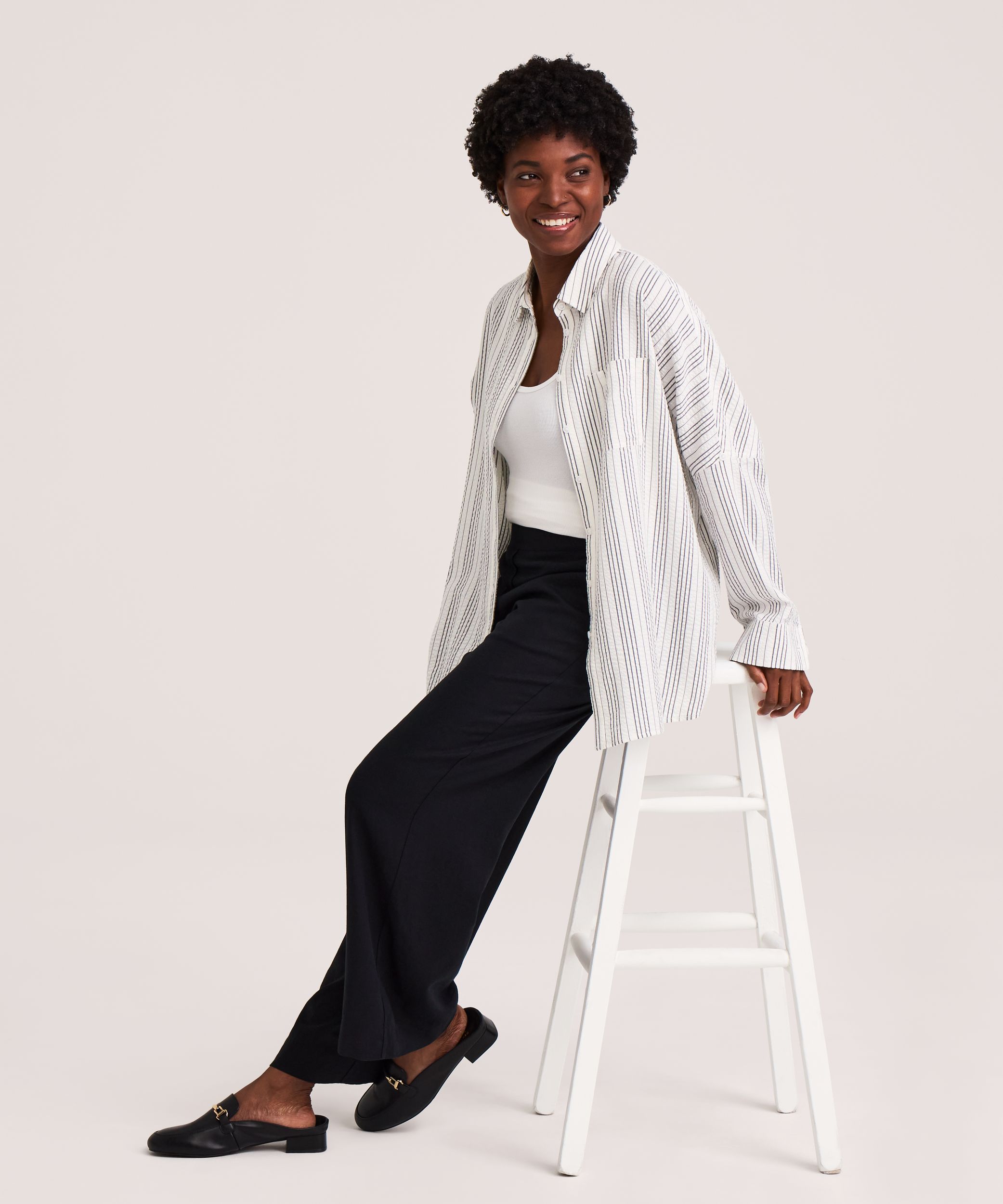 Denver Hayes Women's Long Sleeve Textured Button-Up Shirt