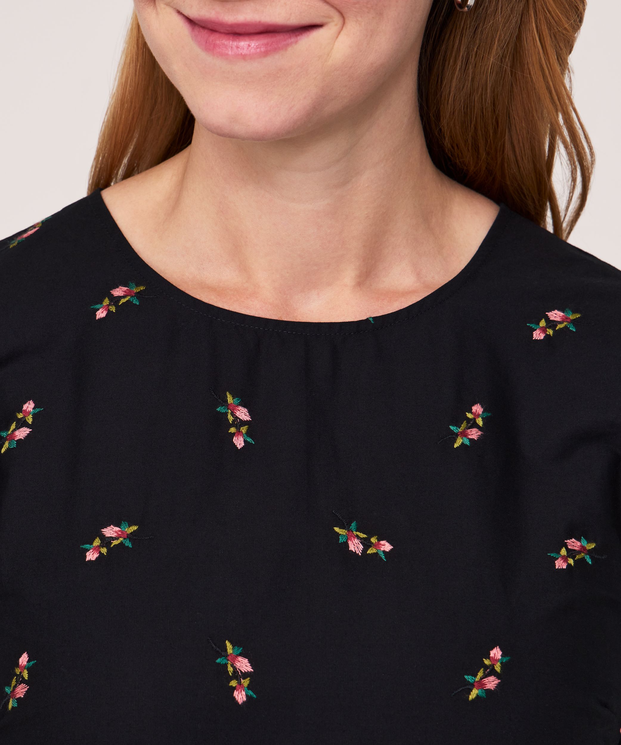 Denver Hayes Women's Puff Sleeve Embroidered Blouse