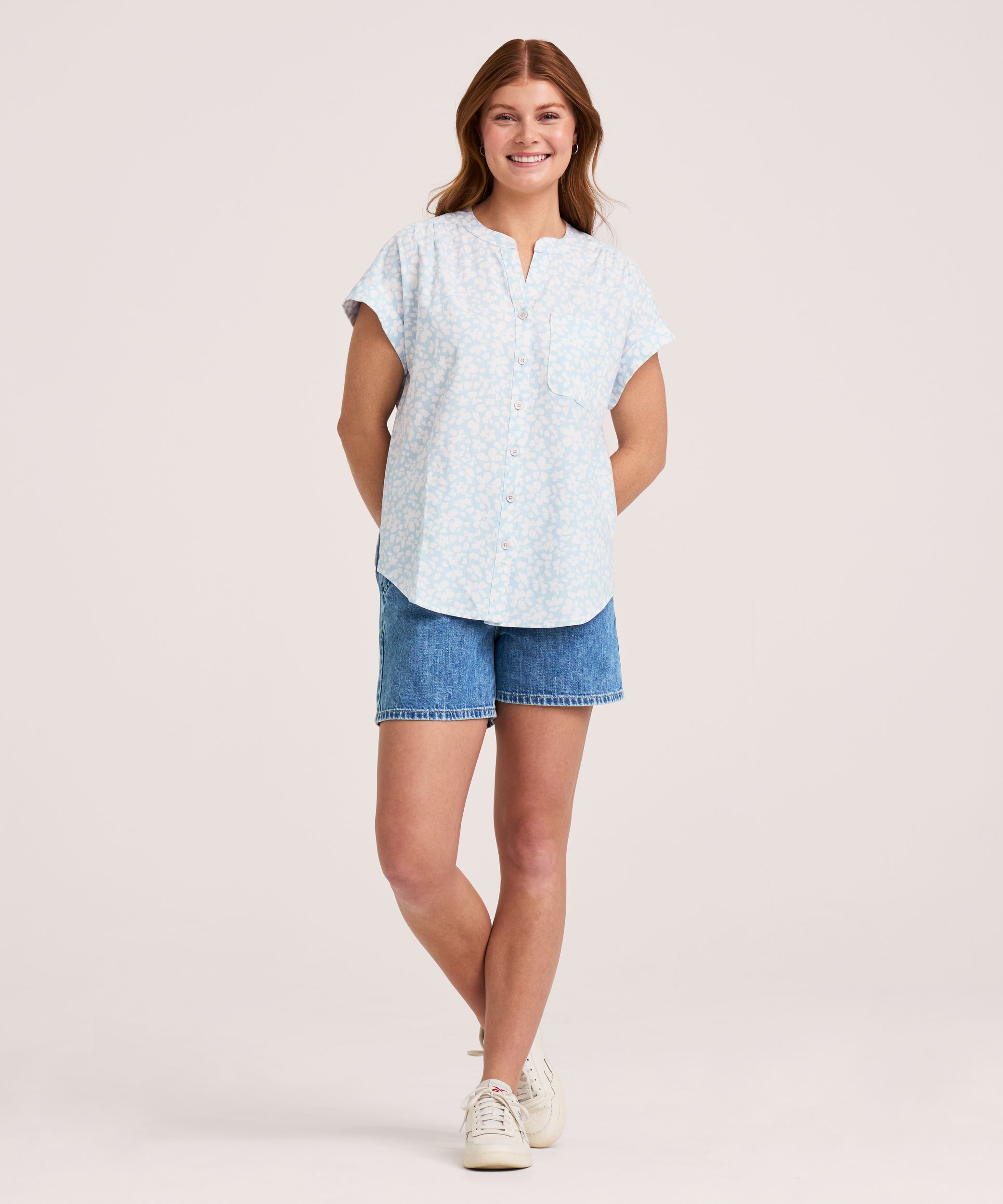 Denver Hayes Women's Printed Front Tie Shirt